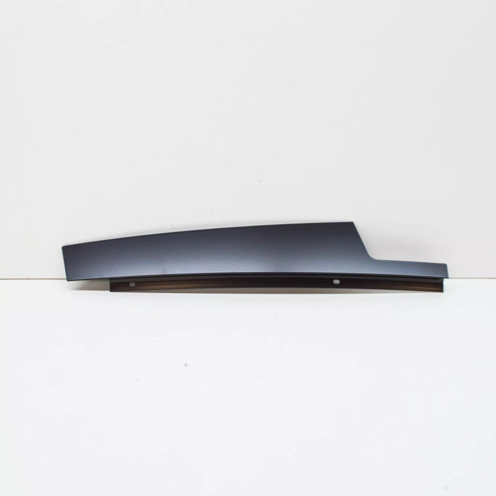 NEW BMW X1 E84 LEFT FRONT DOOR B-PILLAR TRIM FINISHER COVER 51332990311 ORIGINAL