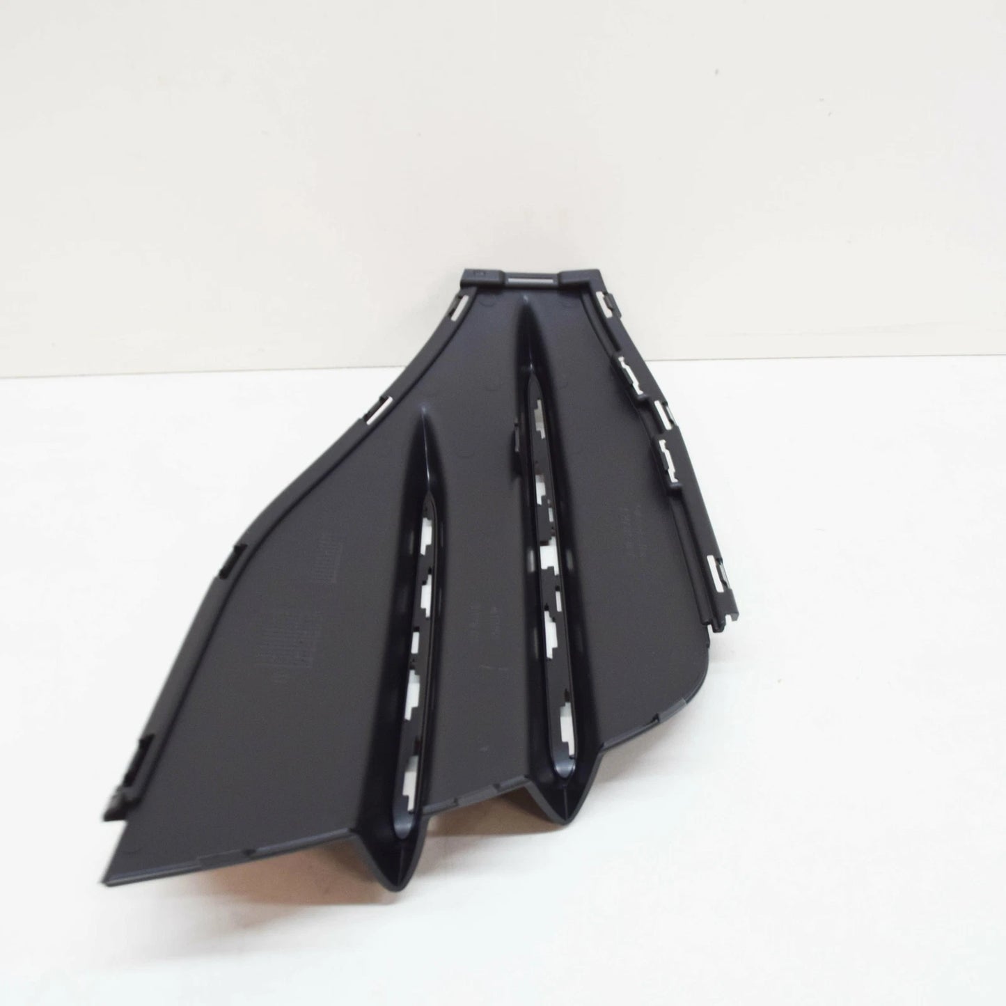 NEW MERCEDES-BENZ GLA H247 FRONT RIGHT GRILL A2478854005 2019