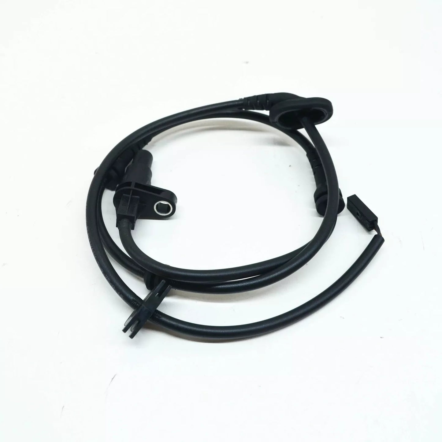 NEW VOLKSWAGEN POLO MK5 6R 6C REAR RIGHT ABS SENSOR 6Q7927808