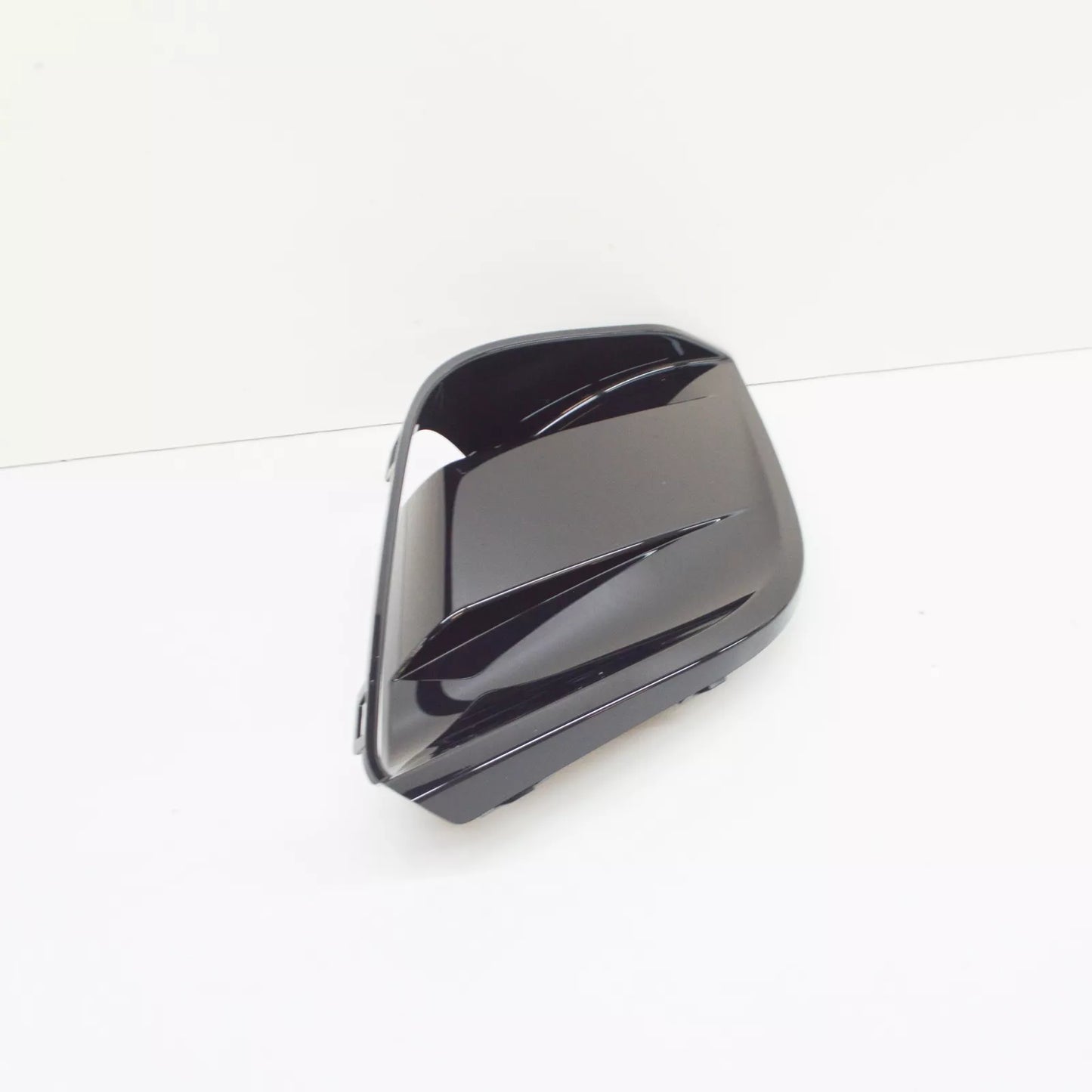 NEW BMW Z4 G29 FRONT LEFT BUMPER COVER 51118069767 8069767 ORIGINAL