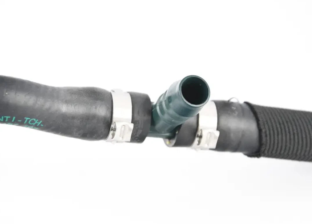 NEW BMW X5 F15 COOLING SYSTEM RETURN HOSE 11537637059 7637059 ORIGINAL