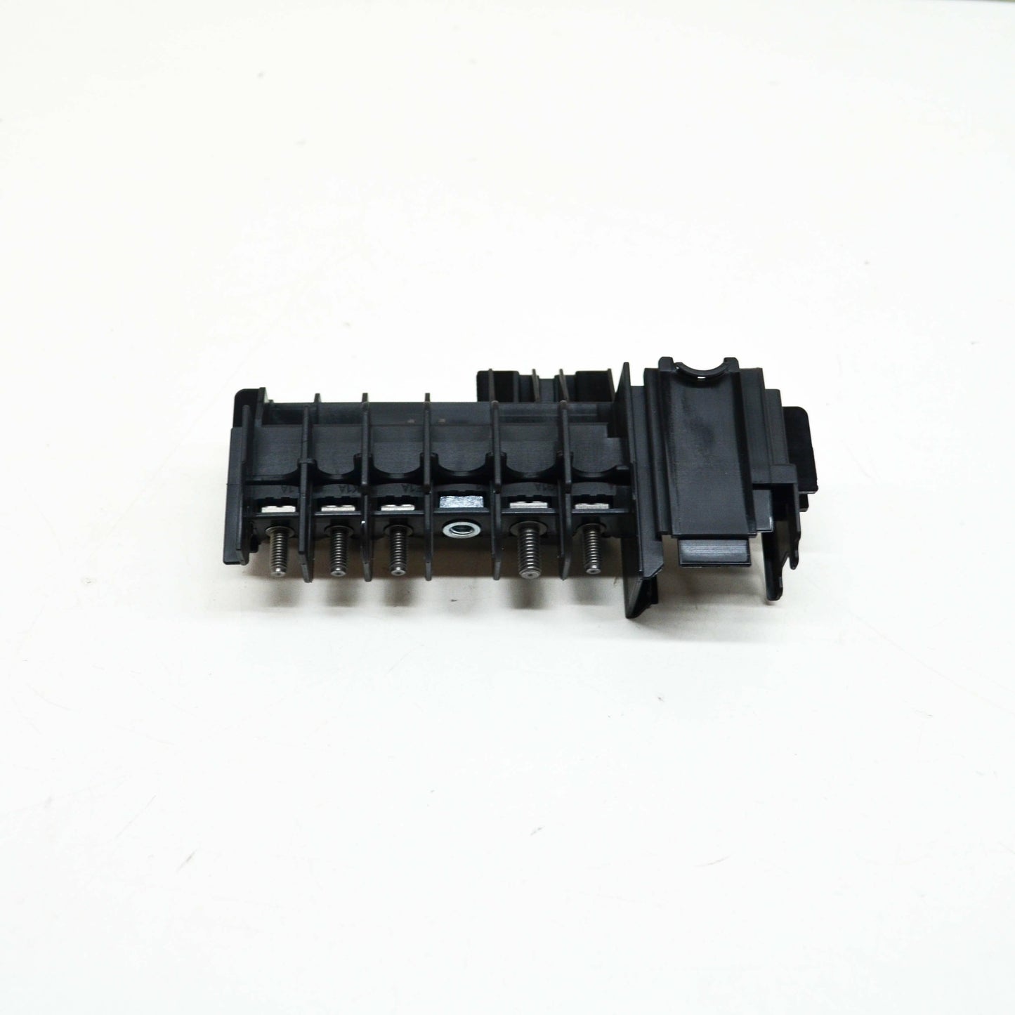 NEW AUDI A1 SPORTBACK GB MAIN FUSE SOCKET BRACKET 6C0937550C ORIGINAL