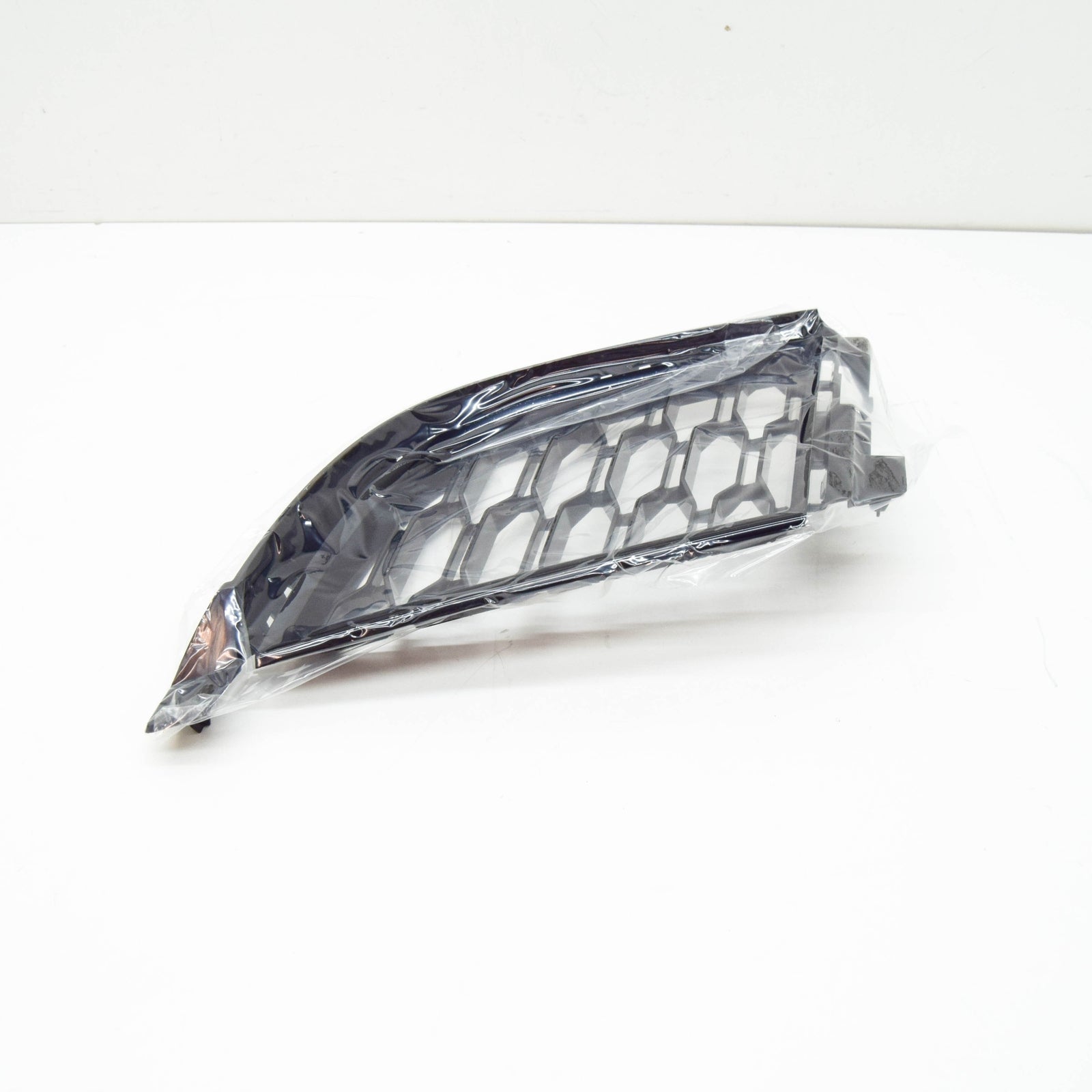 new bmw 3 g20 front m bumper right center lower grill part 51118075602 original