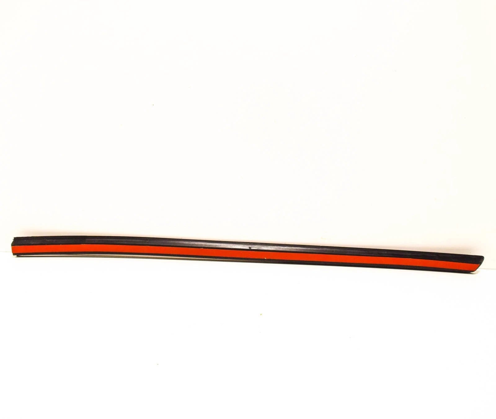 NEW BMW Z3 E36 HARDTOP LEFT WATER DEFLECTOR 54218397669 8397669 ORIGINAL