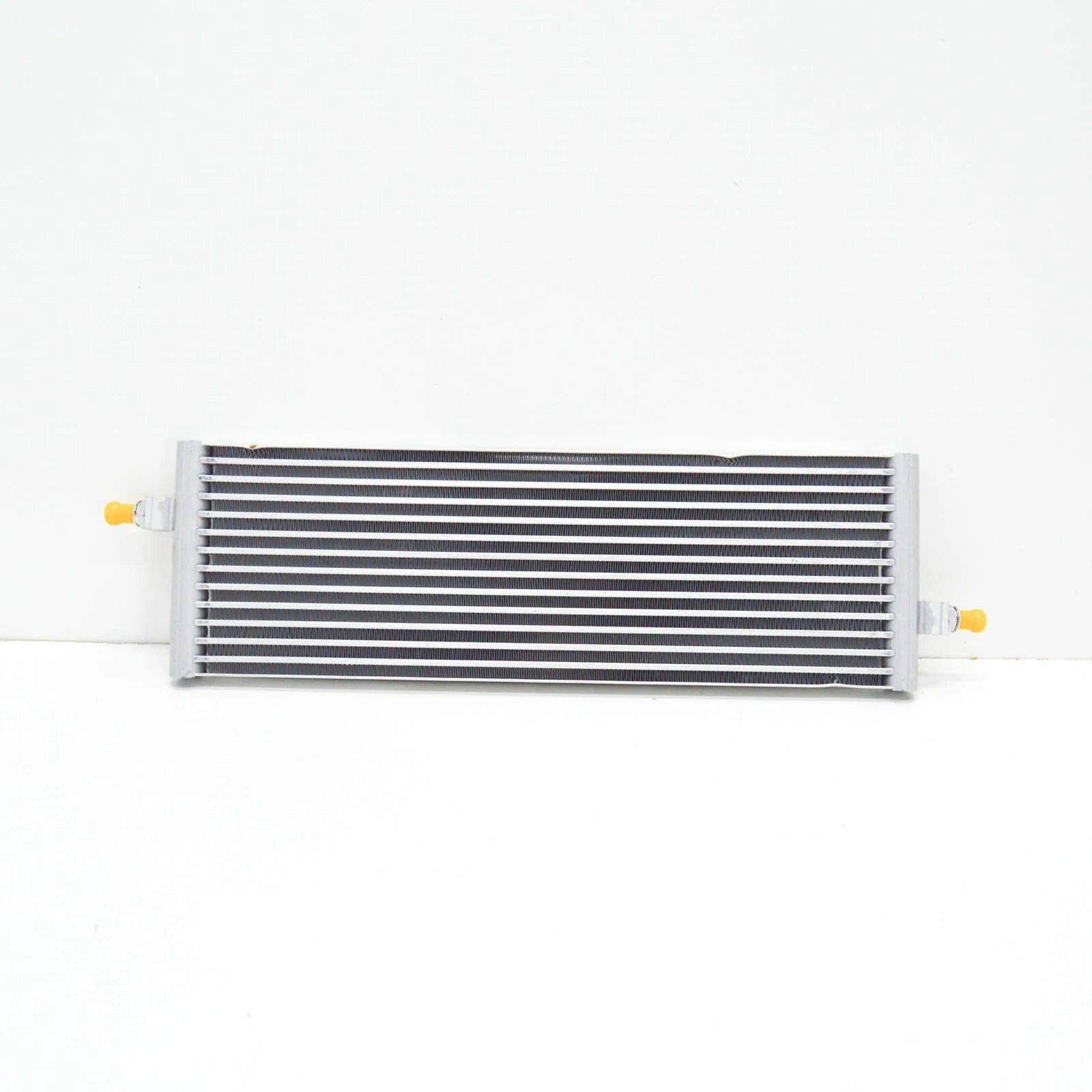 NEW MERCEDES-BENZ GLS X166 OIL COOLING RADIATOR A1665000700 ORIGINAL