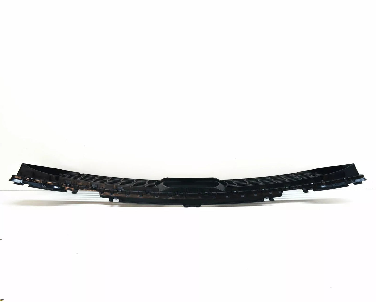 NEW BMW 5 G30 M FRONT BUMPER LOWER CENTER GRILLE 51118098664 ORIGINAL