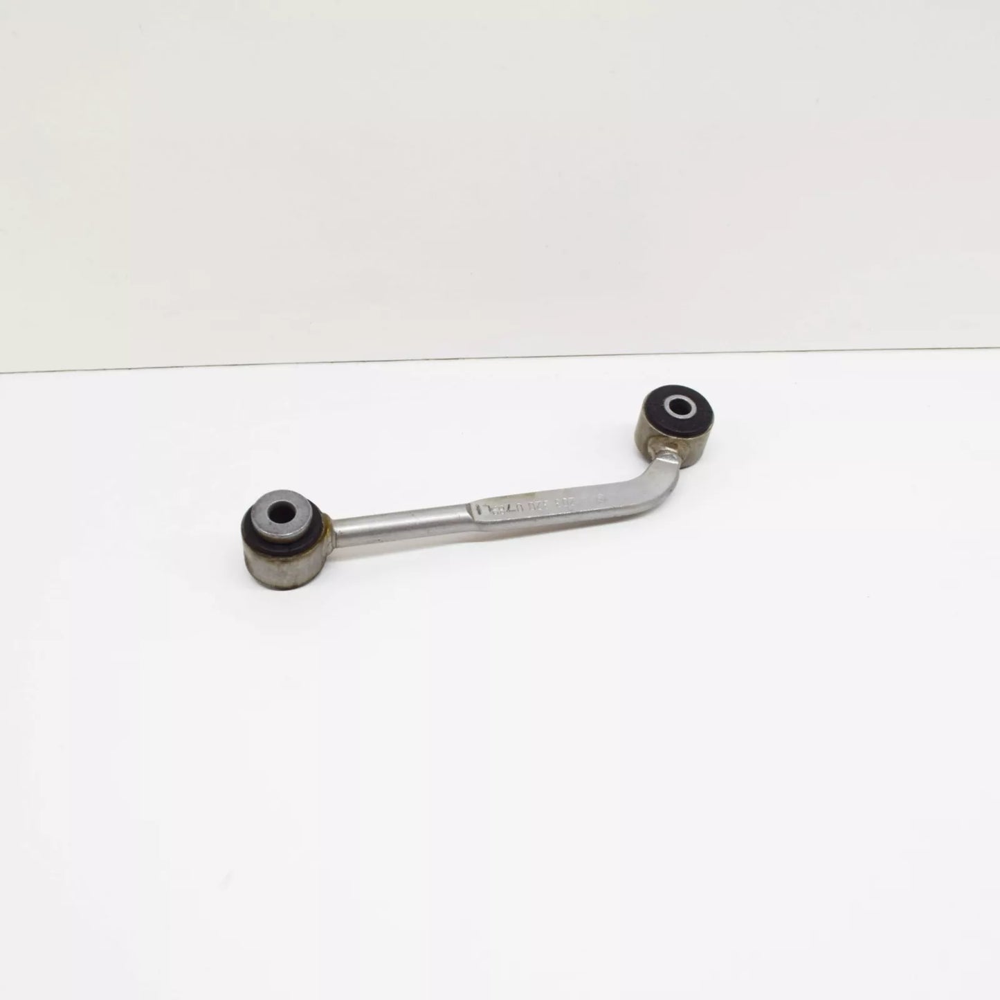 NEW MB C-CLASS W203 REAR SWAY BAR STABILIZER LEFT TIE ROD A2033200789 ORIGINAL