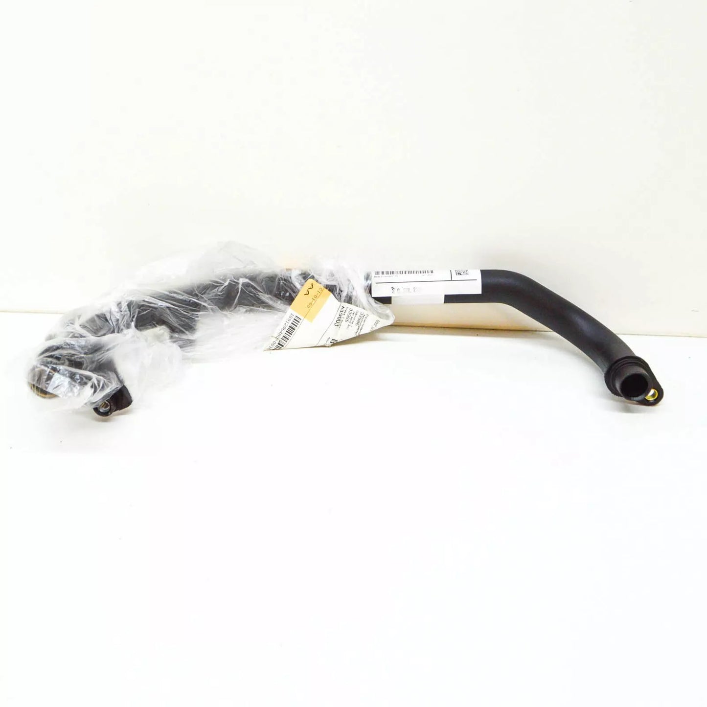 NEW BMW E36 E38 E39 COOLING SYSTEM WATER HOSE PIPE 11532246689 ORIGINAL