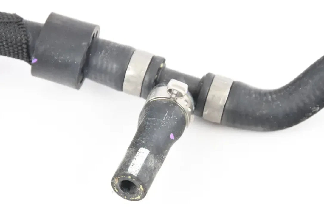 NEW BMW X5 E70 ENGINE COOLANT RECOVERY TANK HOSE 17127589733 7589733 ORIGINAL
