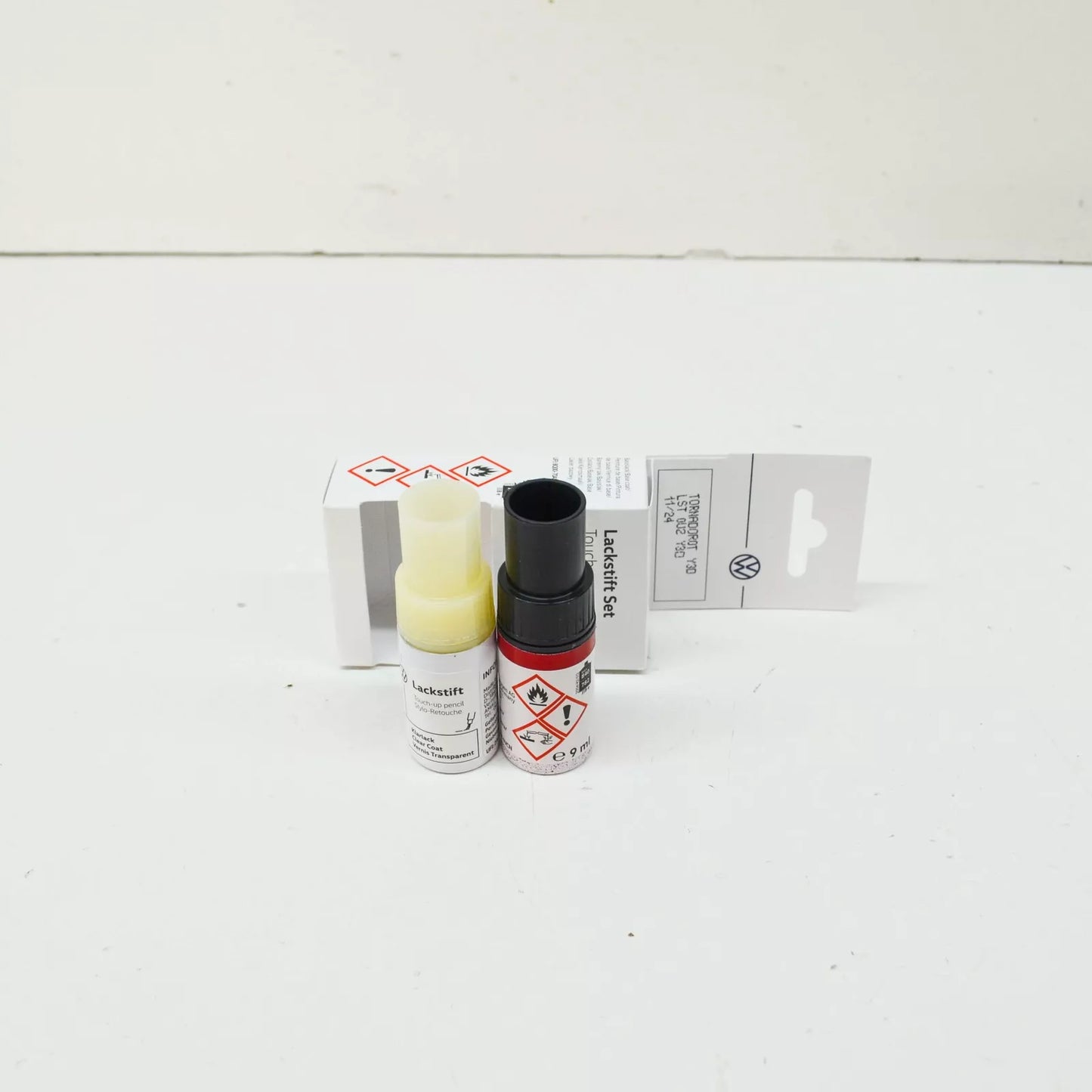NEW VOLKSWAGEN AUDI TORNADO RED TOUCH UP PAINT SET LST0U2Y3D ORIGINAL