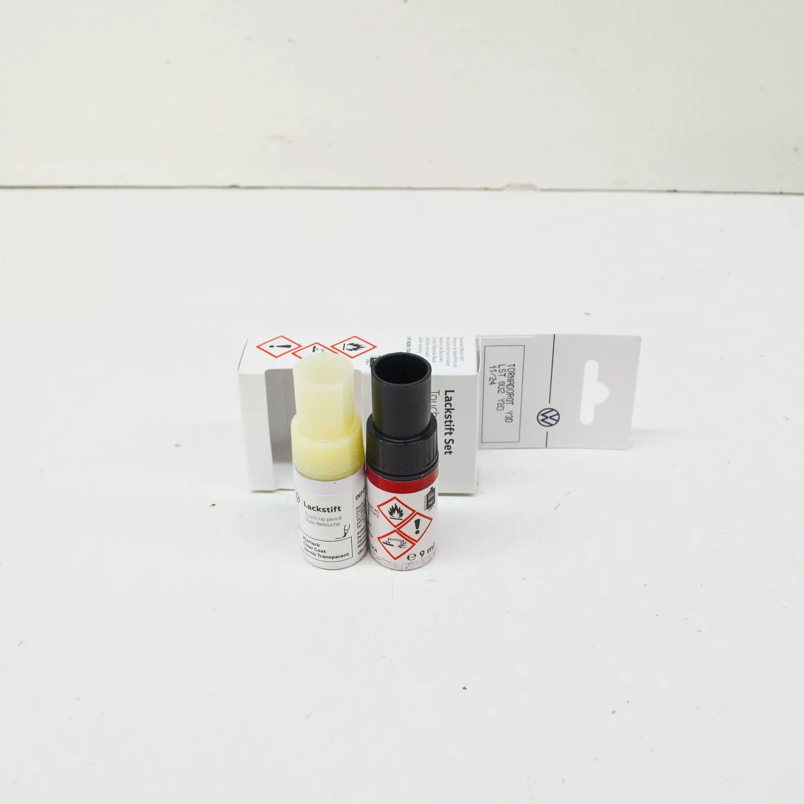 NEW VOLKSWAGEN AUDI TORNADO RED TOUCH UP PAINT SET LST0U2Y3D ORIGINAL