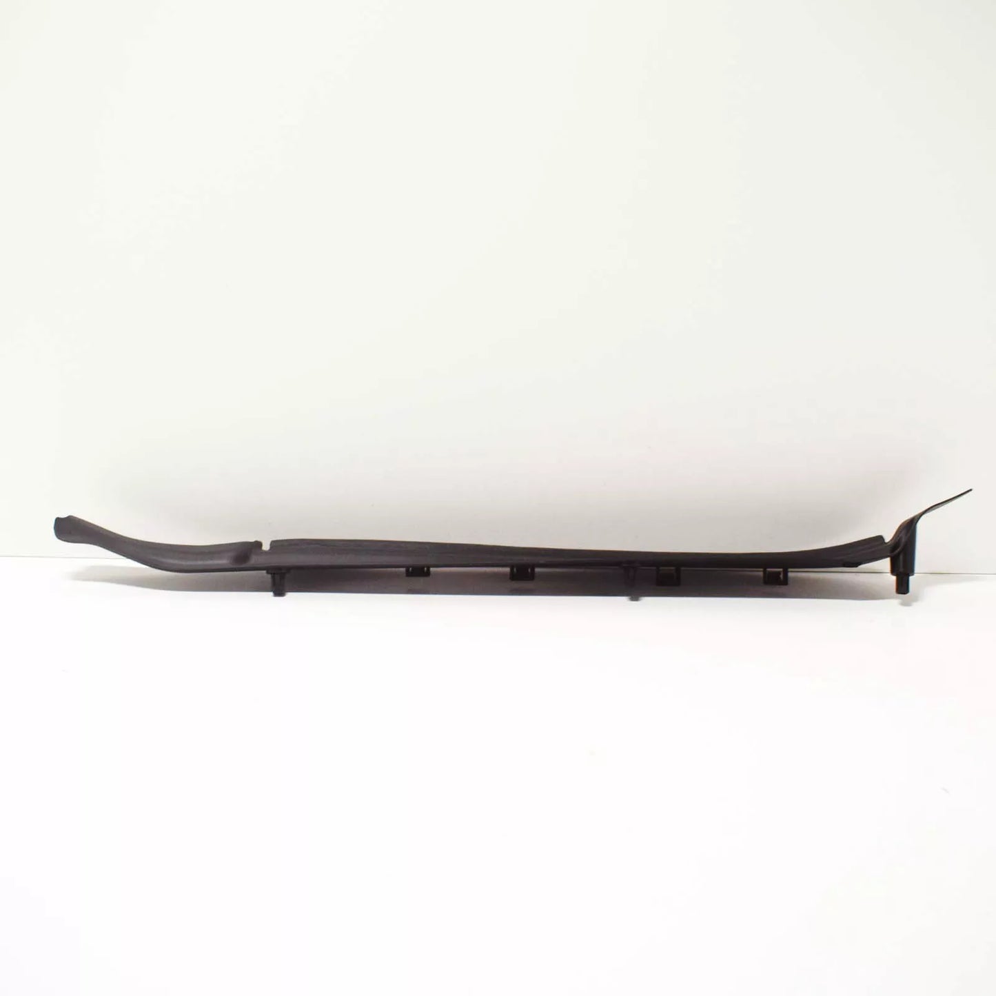 NEW VW TOUAREG MK2 7P FENDER LEFT REAR CLOSING ELEMENT 7P6821111B ORIGINAL