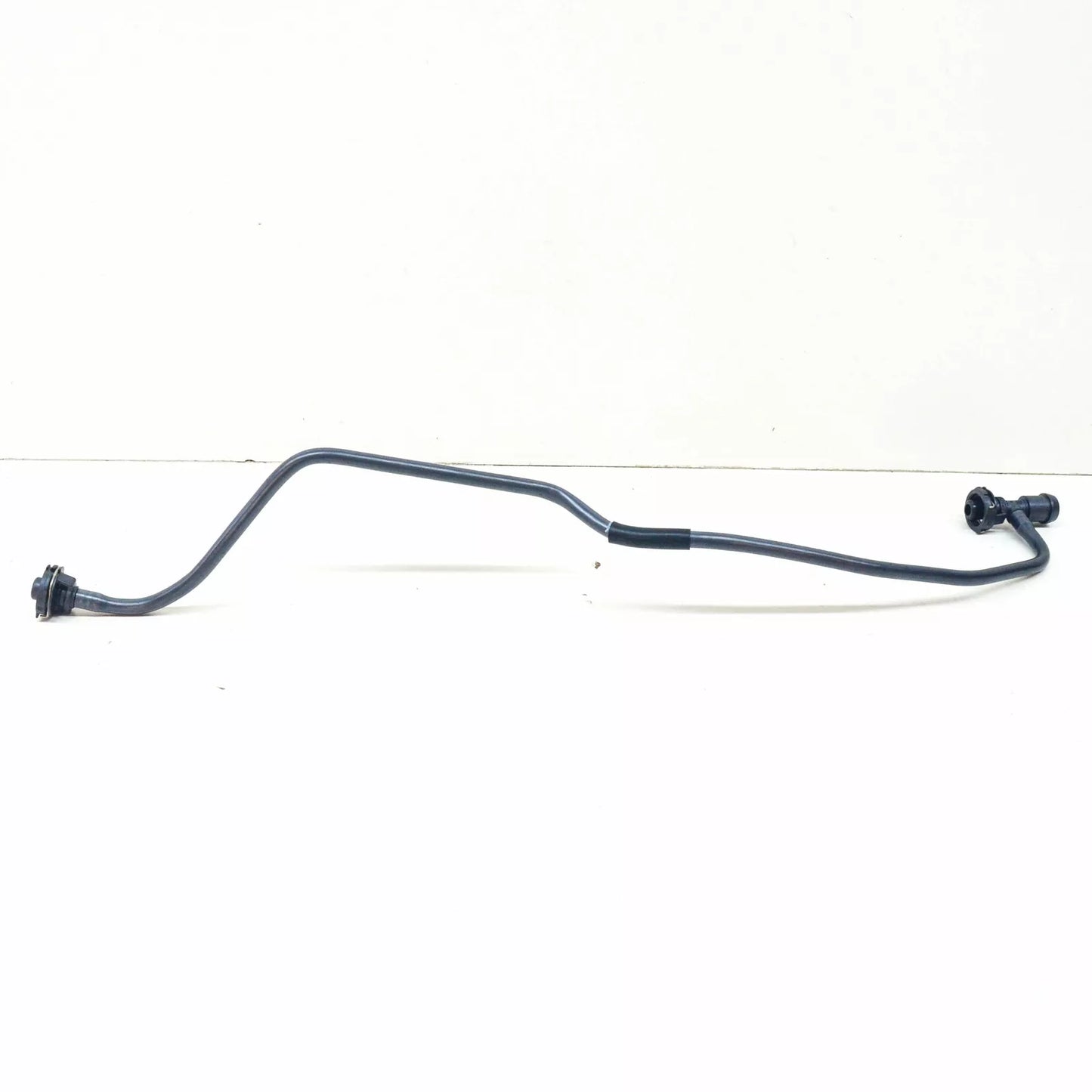 NEW AUDI A4 B9 ENGINE COOLANT BYPASS BREATHER OWERFLOW HOSE 8W0121081ED ORIGINAL