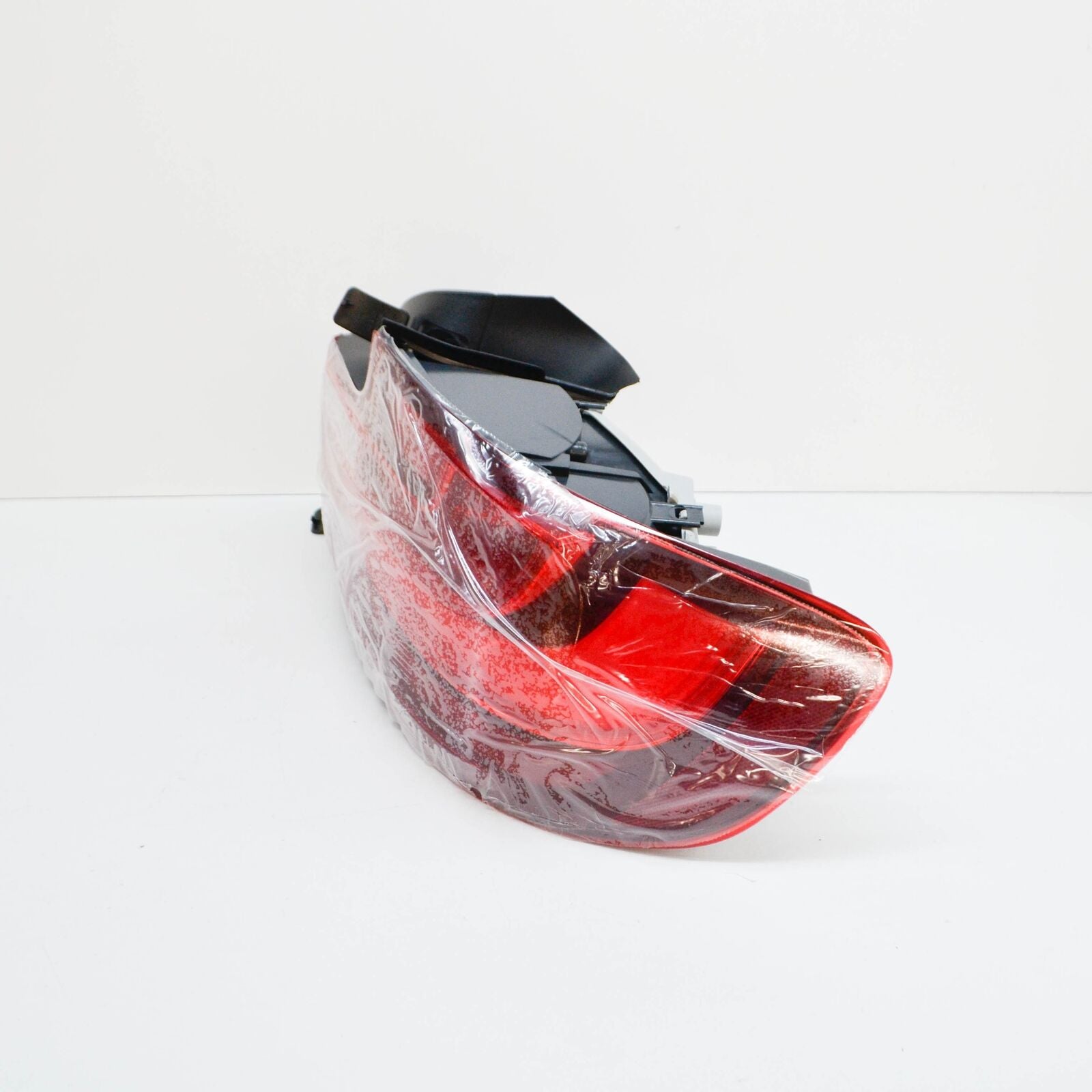 new bmw 2 f22 rear right taillight 63217295428 7295428 original