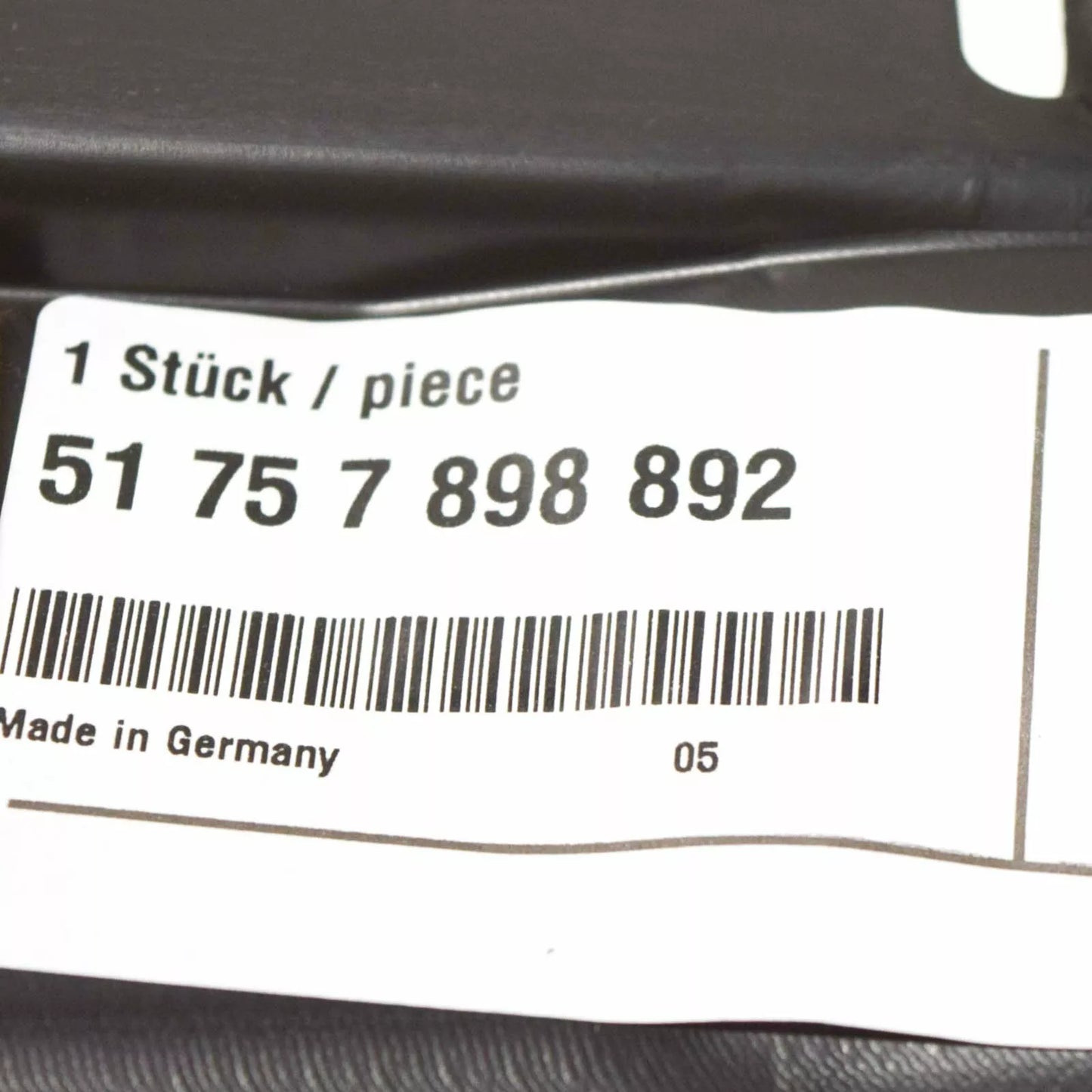 NEW BMW 7 F01 FRONT WHEEL ARCH COVER RIGHT SIDE 7898892 ORIGINAL