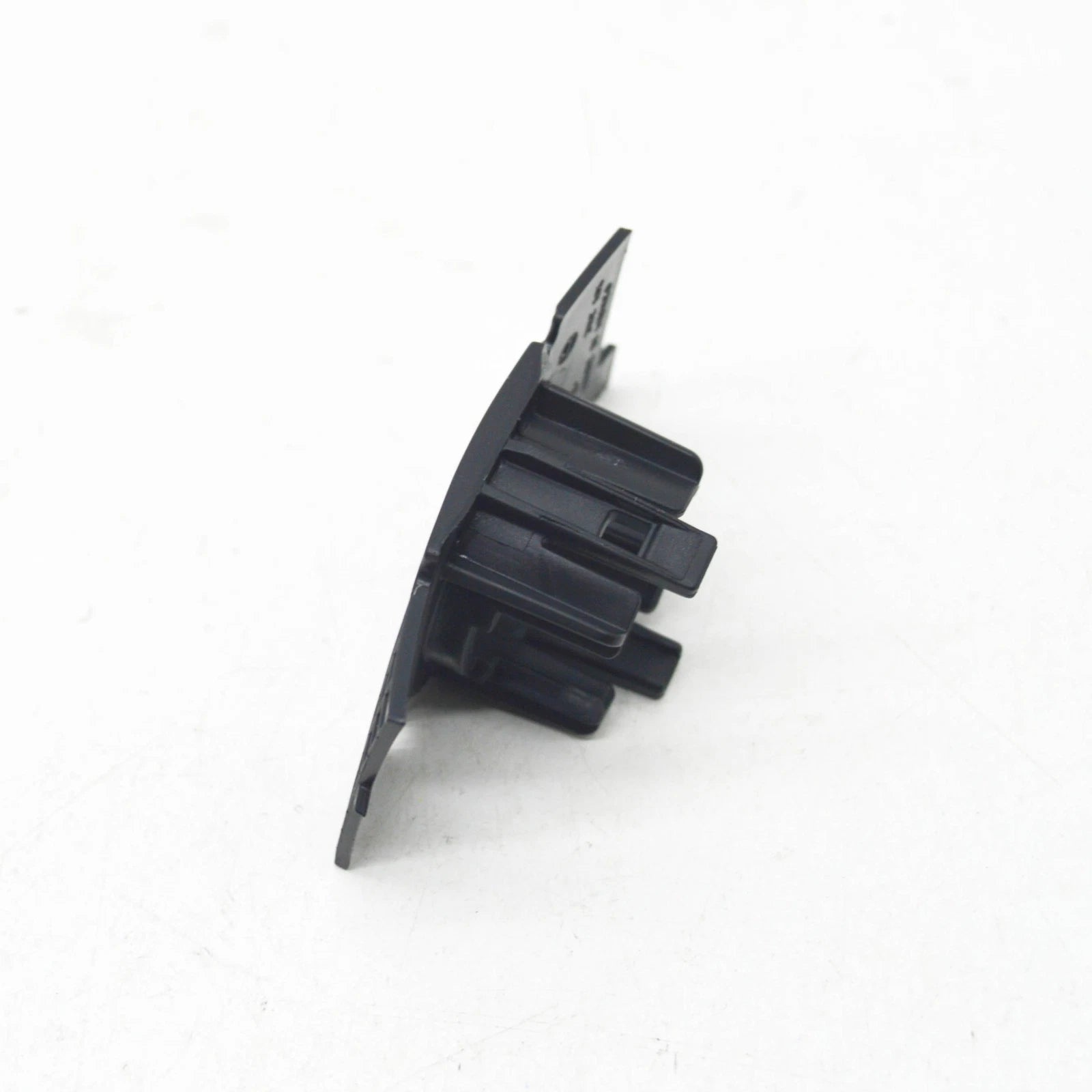 NEW VW TIGUAN ALLSPACE AD REAR CENTER LEFT PARK SENSOR HOLDER 5NL919491A