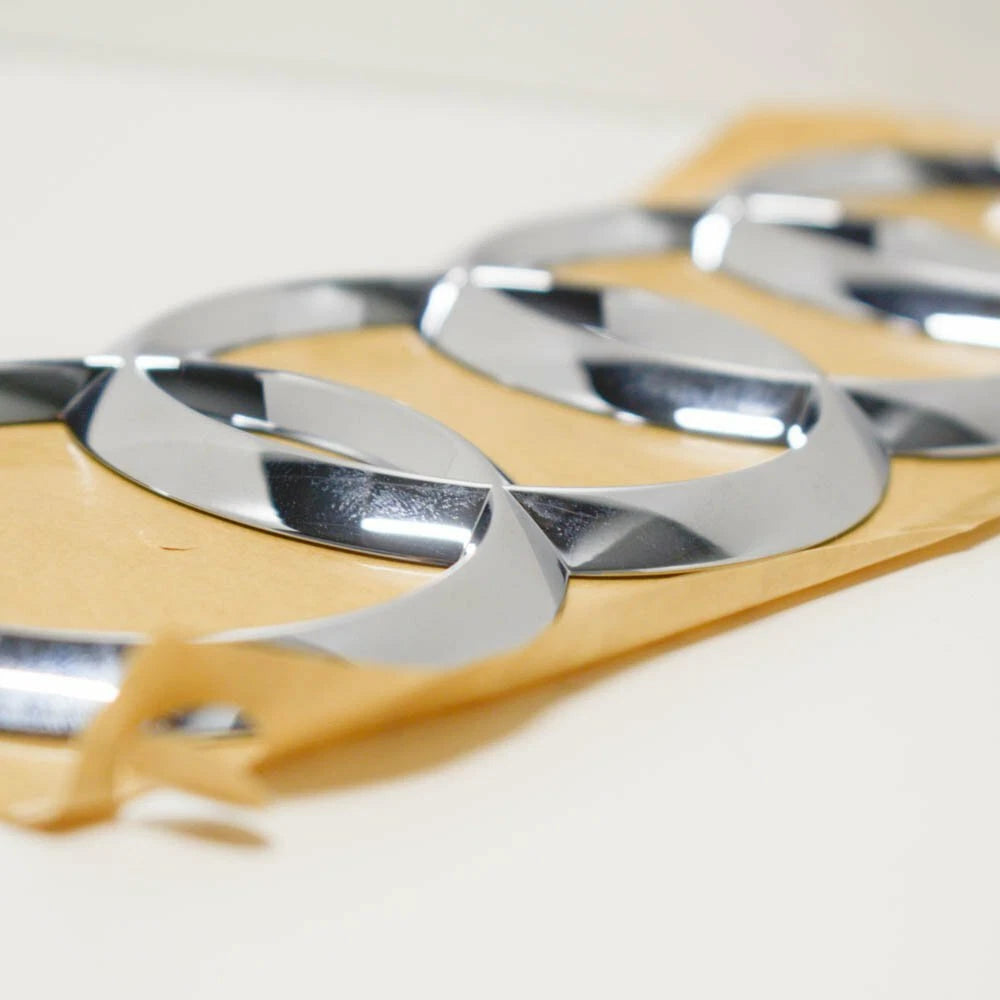 NEW AUDI A6 C7 RS6 FRONT GRILLE BADGE 4G98537422ZZ