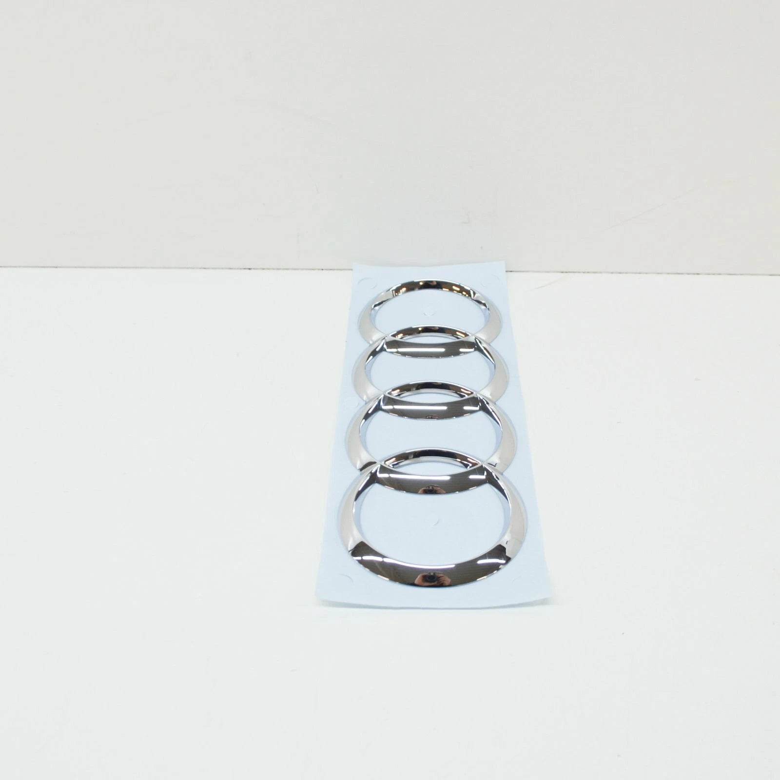 NEW AUDI A6 C7 REAR EMBLEM BADGE 4G58537422ZZ