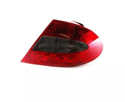 NEW MERCEDES-BENZ CLK C209 REAR RIGHT TAILLIGHT A2098201664 ORIGINAL