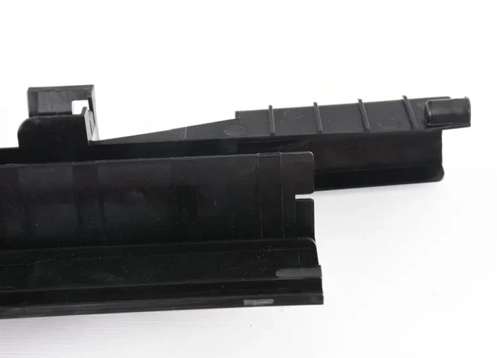 NEW BMW X5 F15 RIGHT COOLANT RADIATOR MODULE MOUNT HOLDER 17117644872 ORIGINAL