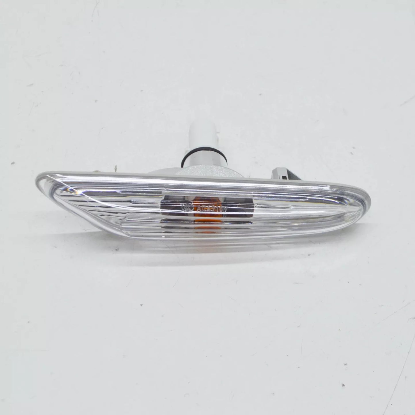 NEW BMW 5 E60 FRONT LEFT WING FENDER TURN INDICATOR 63137165741 7165741 ORIGINAL