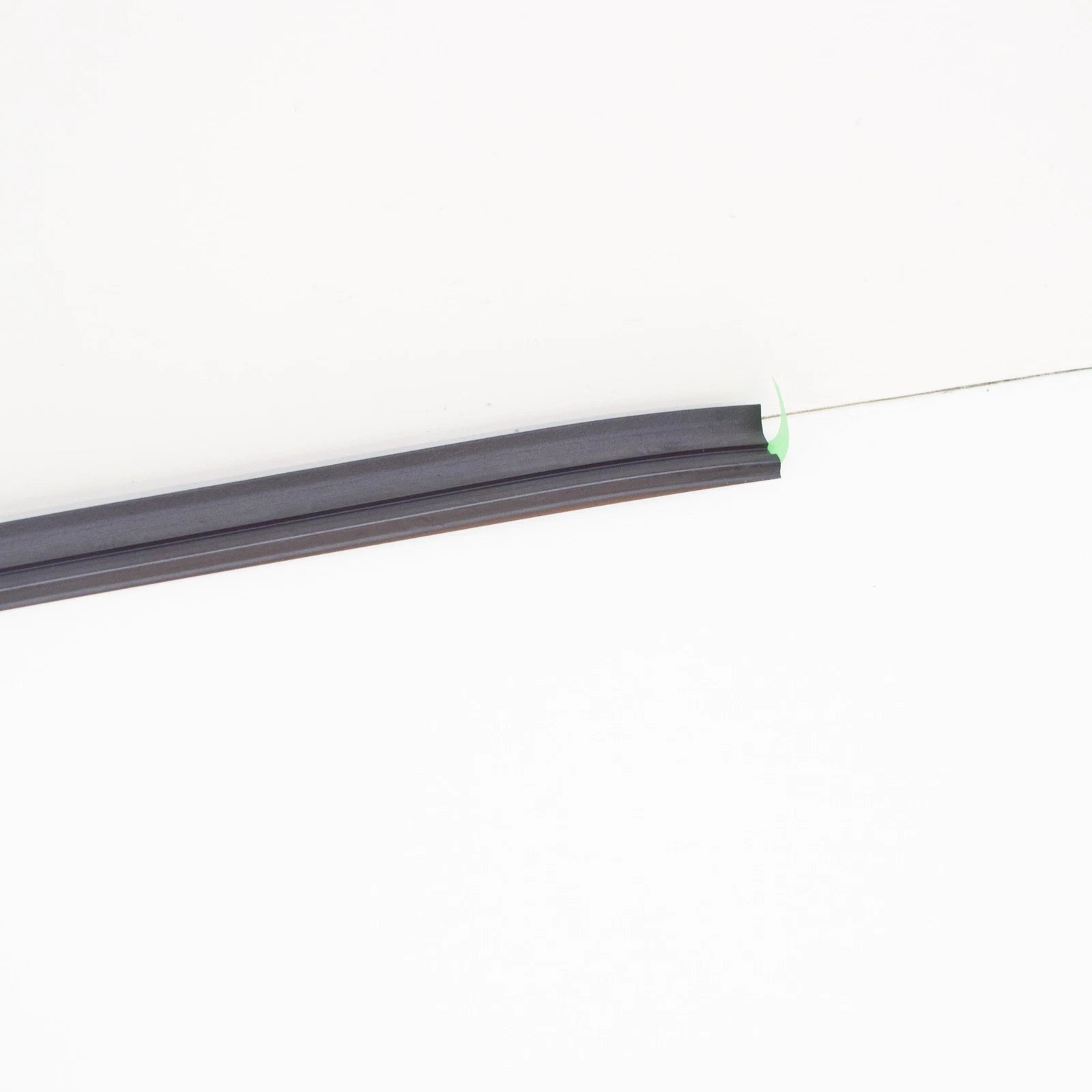 NEW VW ARTEON 3H7 TAILGATE BOOT LID UPPER SEAL 3G8827669A