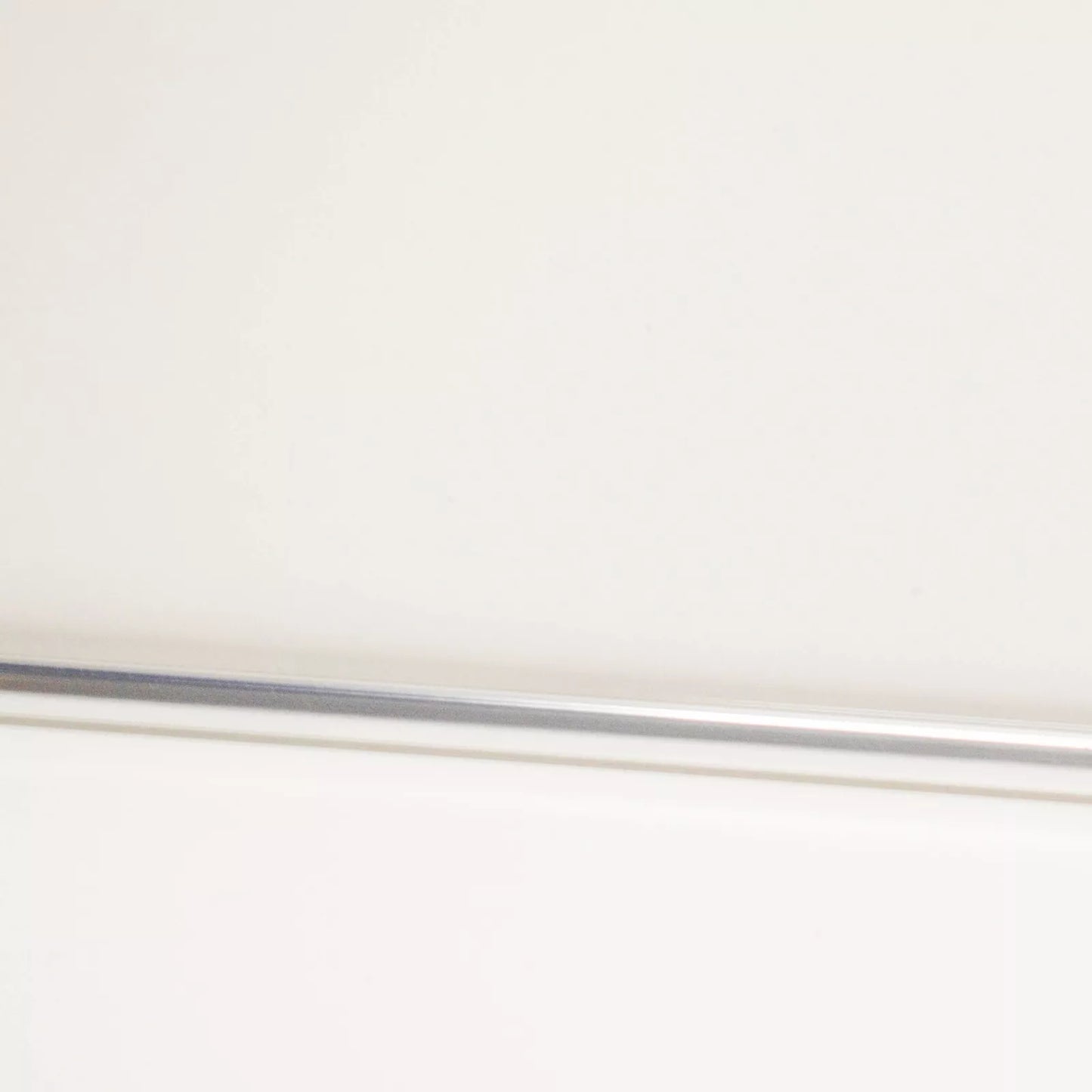 NEW BMW 3 E30 REAR WINDSHIELD LOWER MOULDING CHROME 51311884410 ORIGINAL