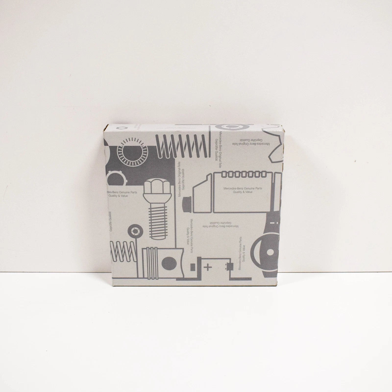 NEW MB G W463 AMG FRONT BUMPER RADIATOR GRILLE EMBLEM A0008179500 ORIGINAL