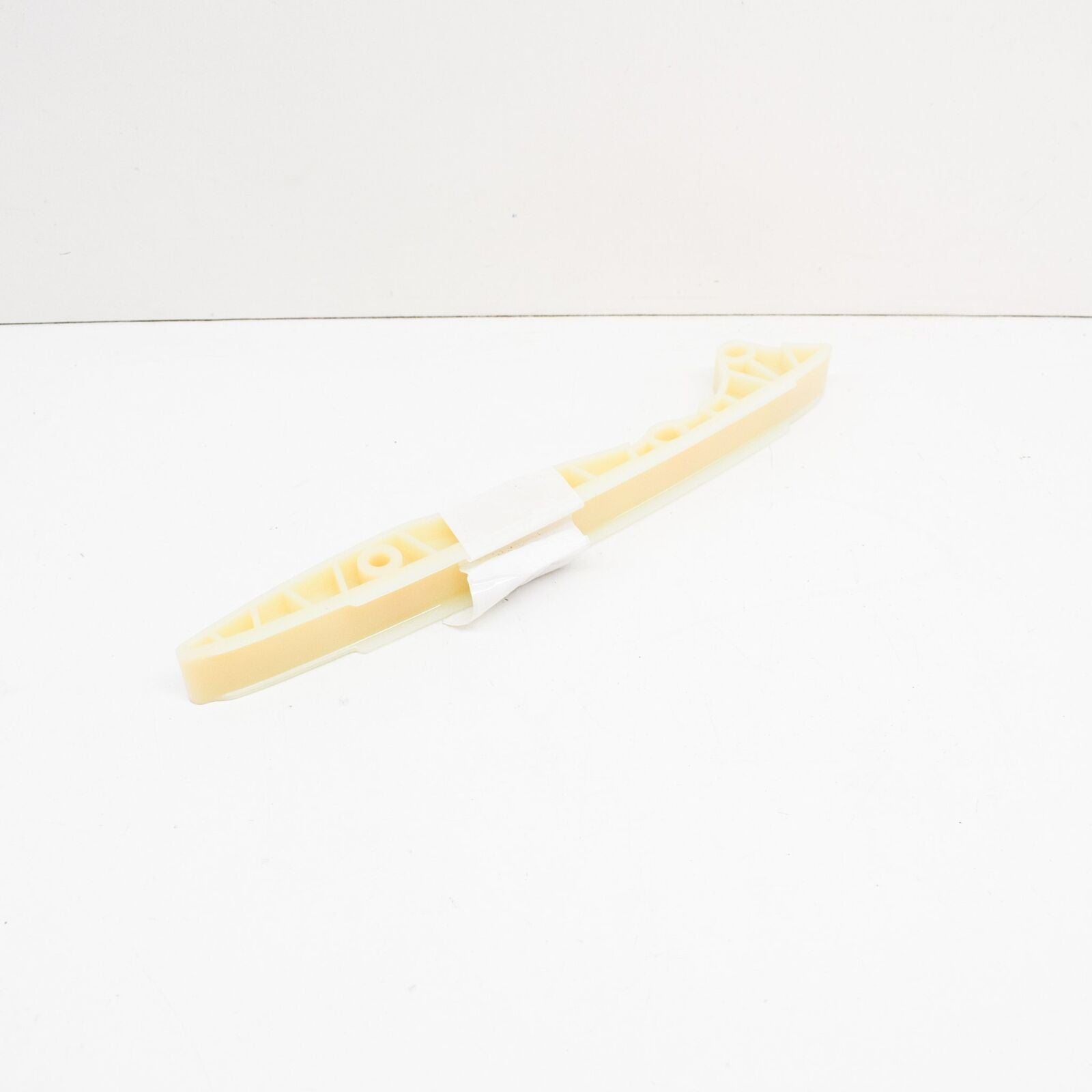 NEW MERCEDES-BENZ C W204 BOTTOM LEFT TIMING CHAIN GUIDE RAIL A2720520016