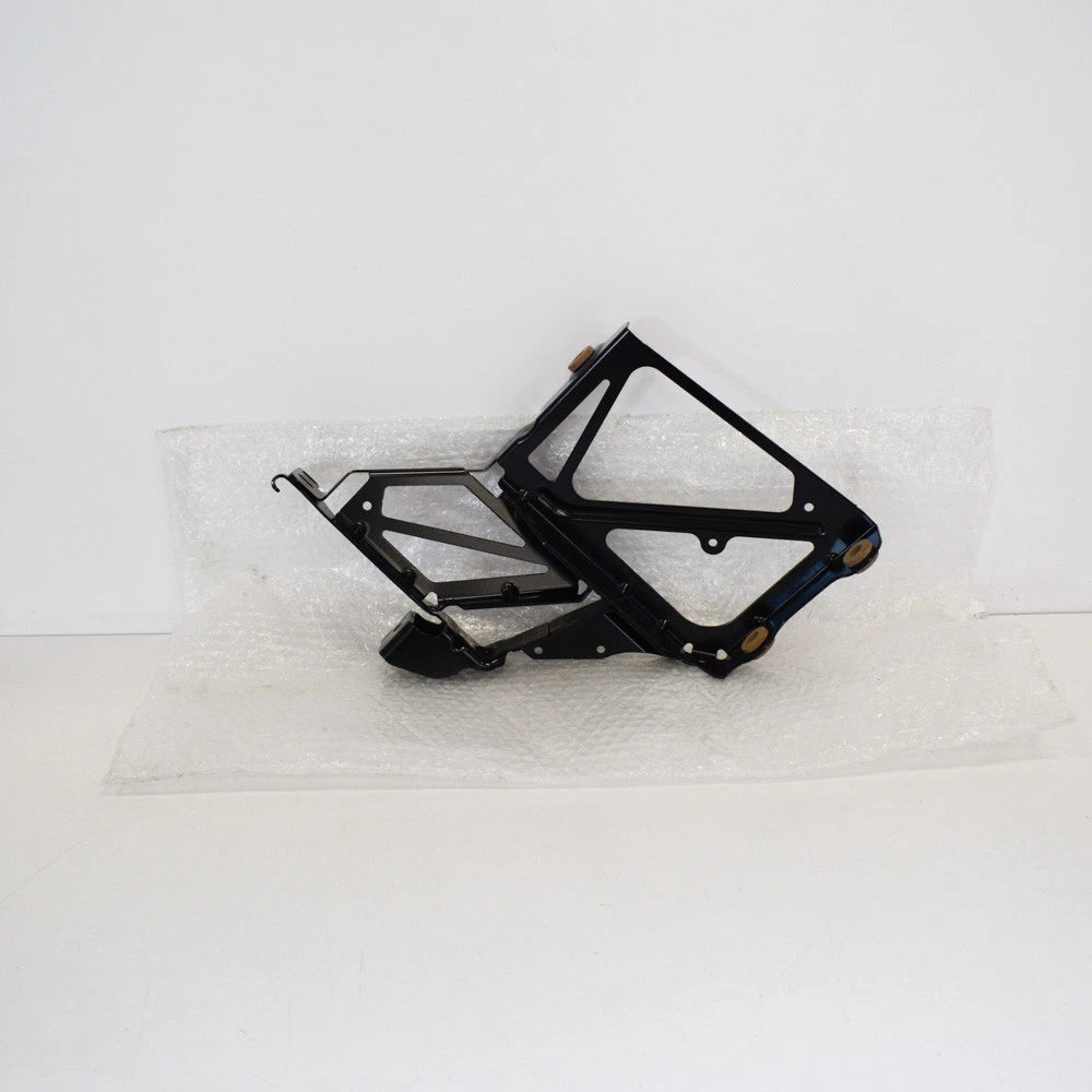 NEW AUDI A6 C7 RADIATOR BRACKET 4G0121261F