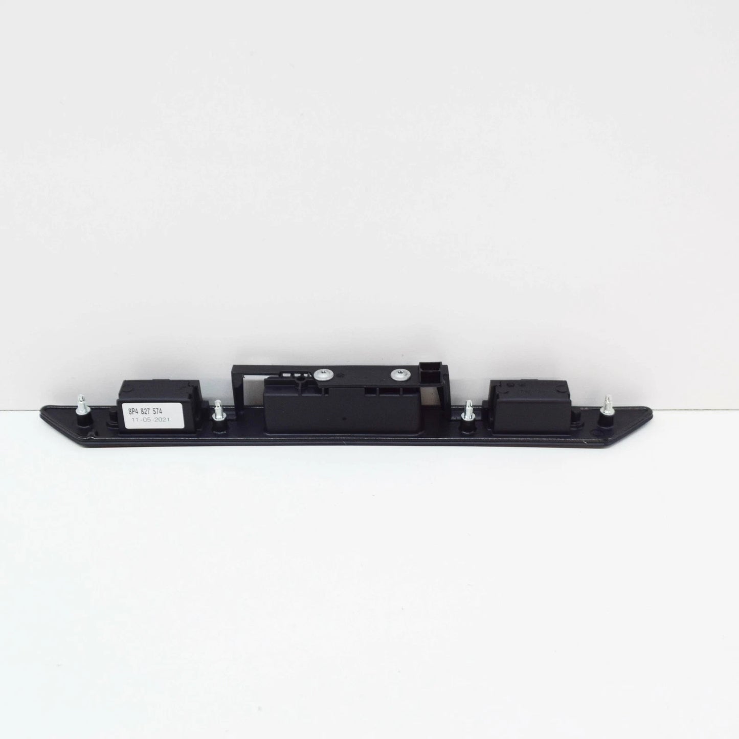 NEW AUDI A3 8P REAR LID GRIP MOLDING 8P48275743FZ