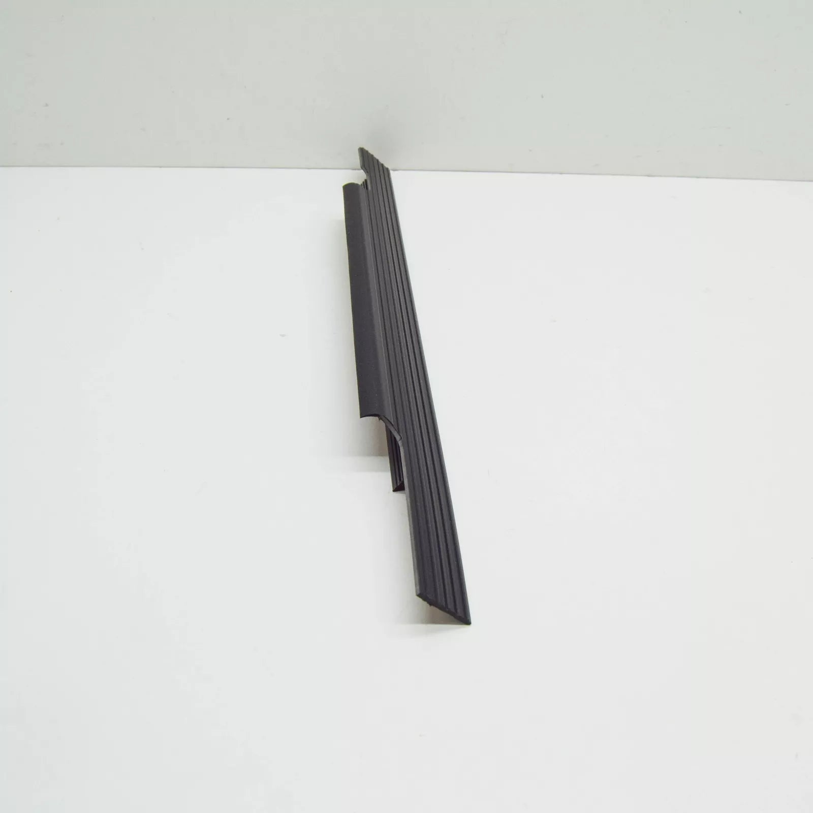 NEW MERCEDES-BENZ G W463 REAR LEFT SILL PLATE COVER RAIL A46368617369051