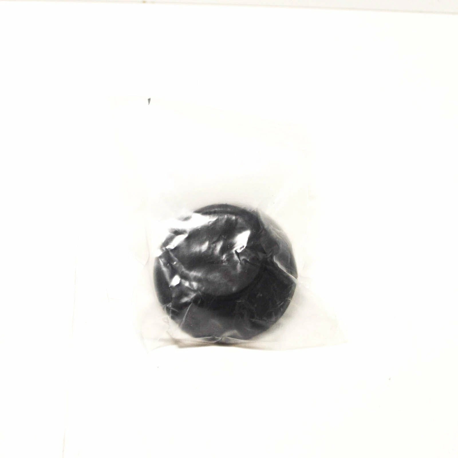 NEW MERCEDES BENZ SPRINTER 906 REAR DOOR MAGNET A9067601228 ORIGINAL