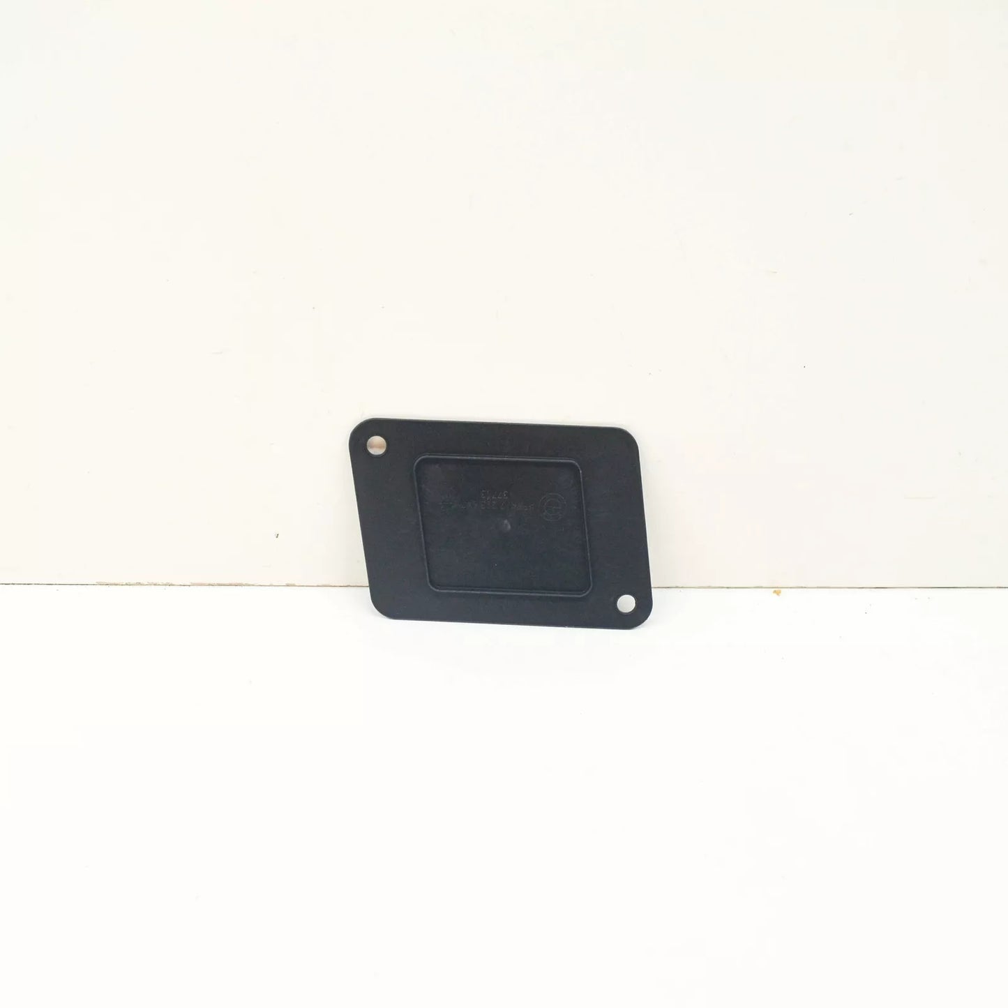 NEW BMW X3 F25 FRONT WHEEL ARCH BRAKE AIR DUCT COVER 51717213647 ORIGINAL