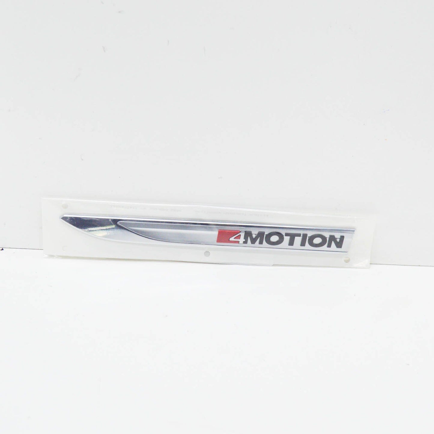 new vw passat 3g b8 left side aluminium red 4motion emblem 3g0853689ahqx