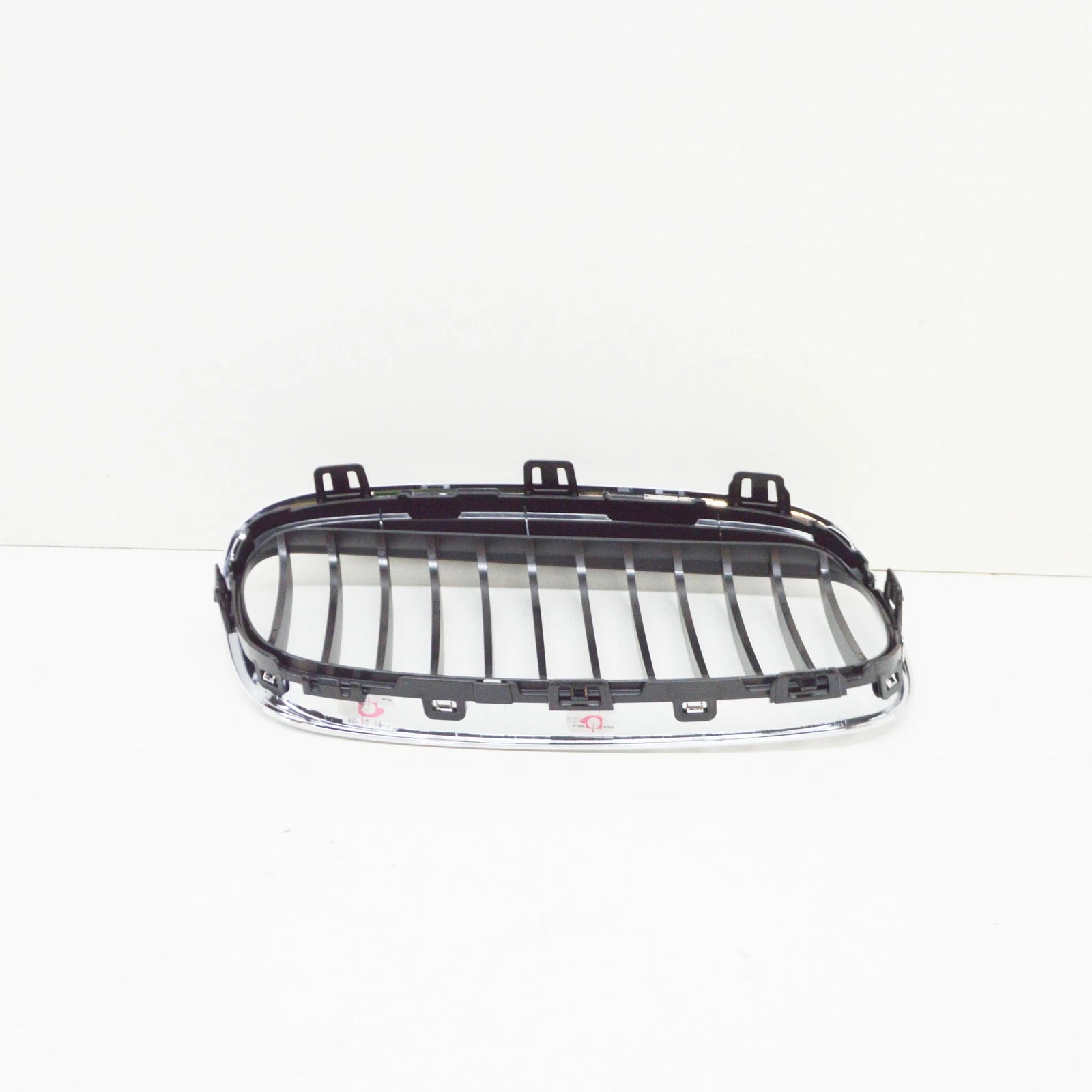 NEW BMW 2 F45 FRONT RADIATOR LEFT GRILLE 51137300543 7300543 2015