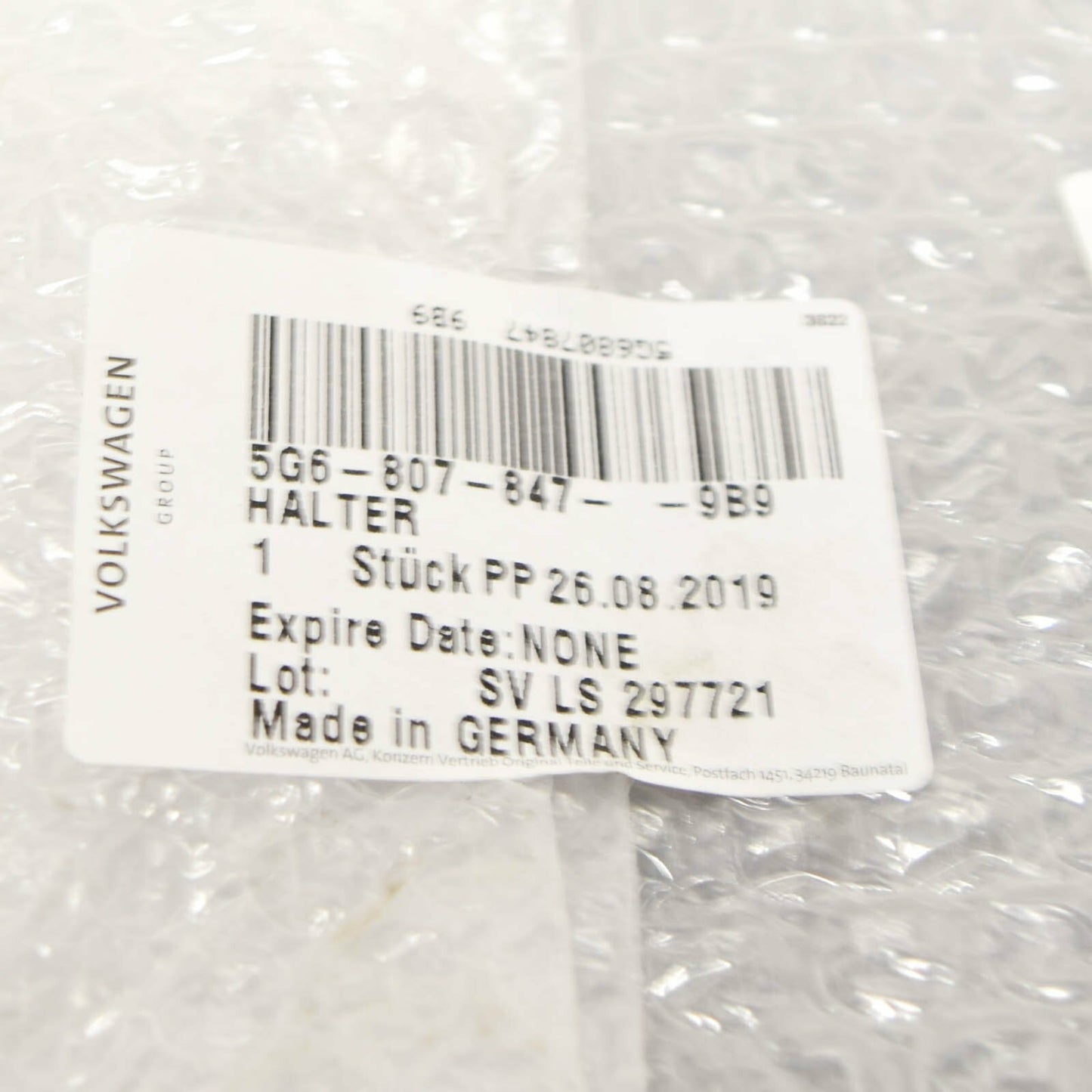 NEW VW GOLF MK7 5G REAR BUMPER LICENSE NUMBER HOLDER 5G68078479B9 ORIGINAL