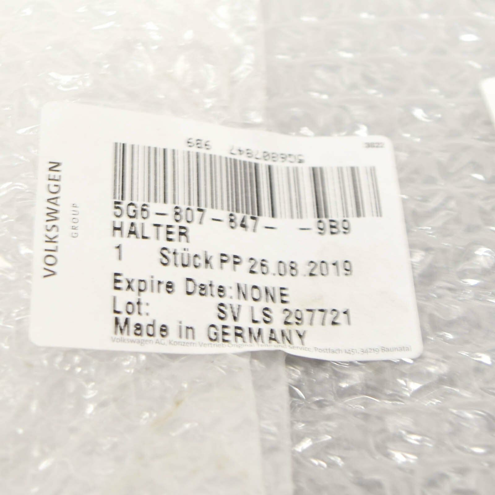 NEW VW GOLF MK7 5G REAR BUMPER LICENSE NUMBER HOLDER 5G68078479B9 ORIGINAL