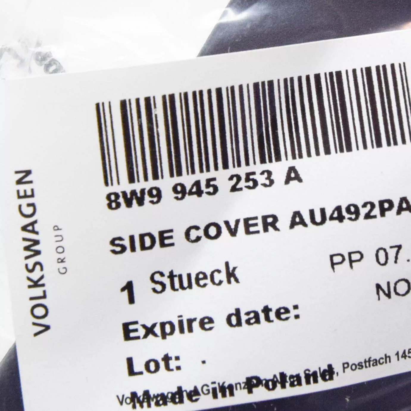 NEW AUDI A4 AVANT B9 REAR LEFT TAILLIGHT TRIM 8W9945253A ORIGINAL