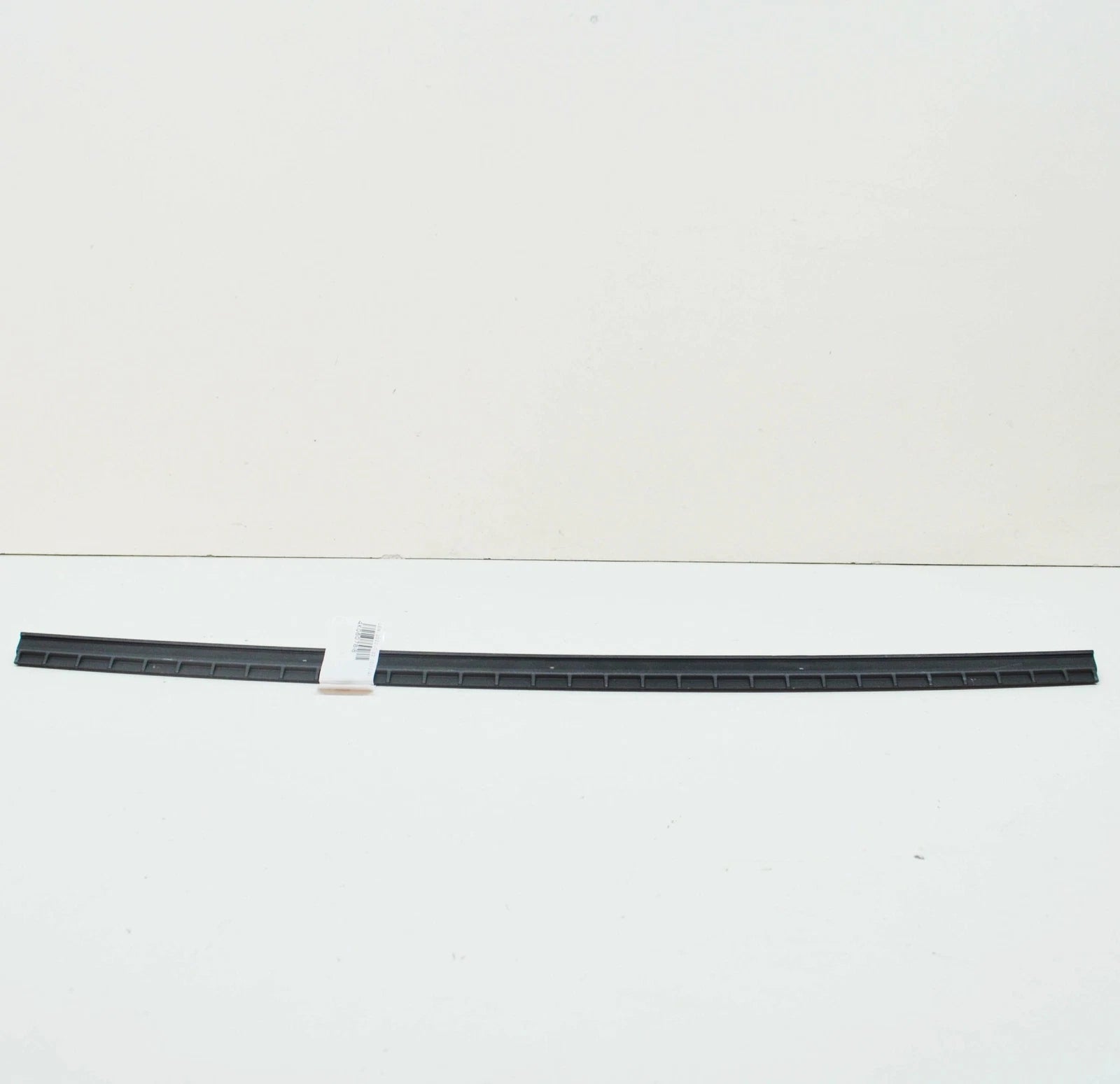 NEW AUDI A6 C8 FRONT BUMPER CENTER REINFORCEMENT MOLDING 4K0807888