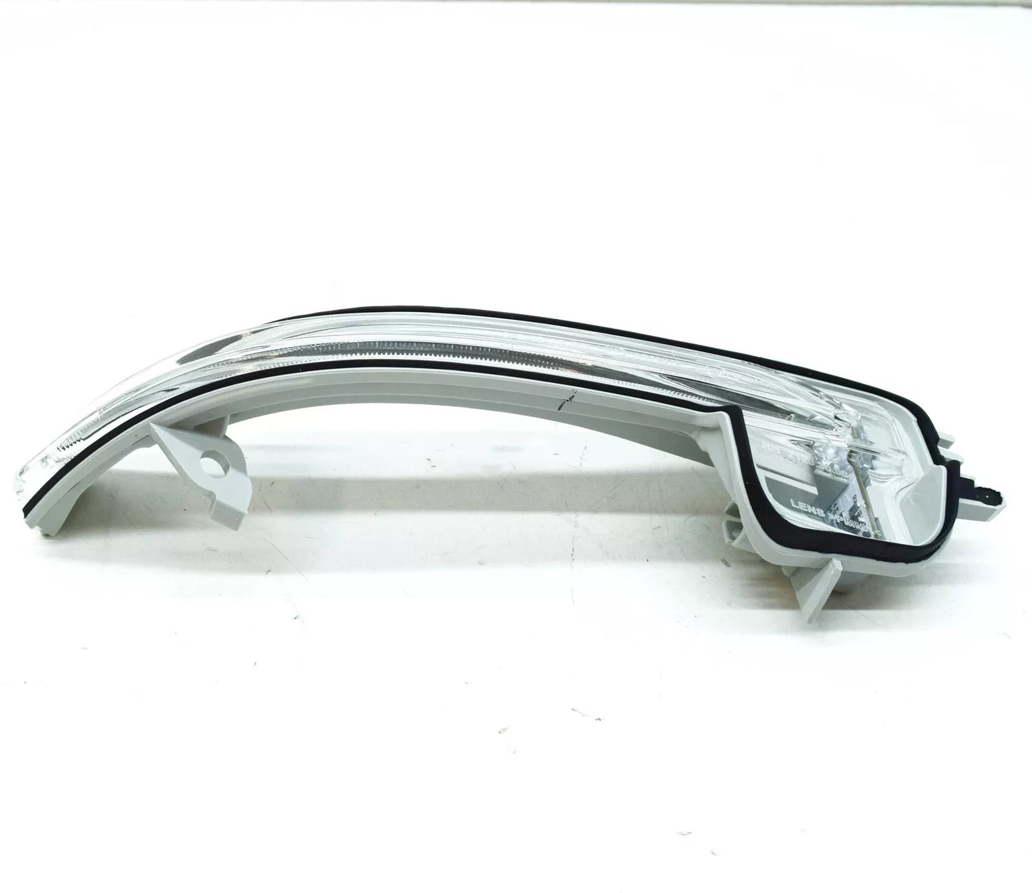 NEW BMW 2 F45 FRONT RIGHT WING MIRROR TURN SIGNAL 63137377964 2015 ORIGINAL