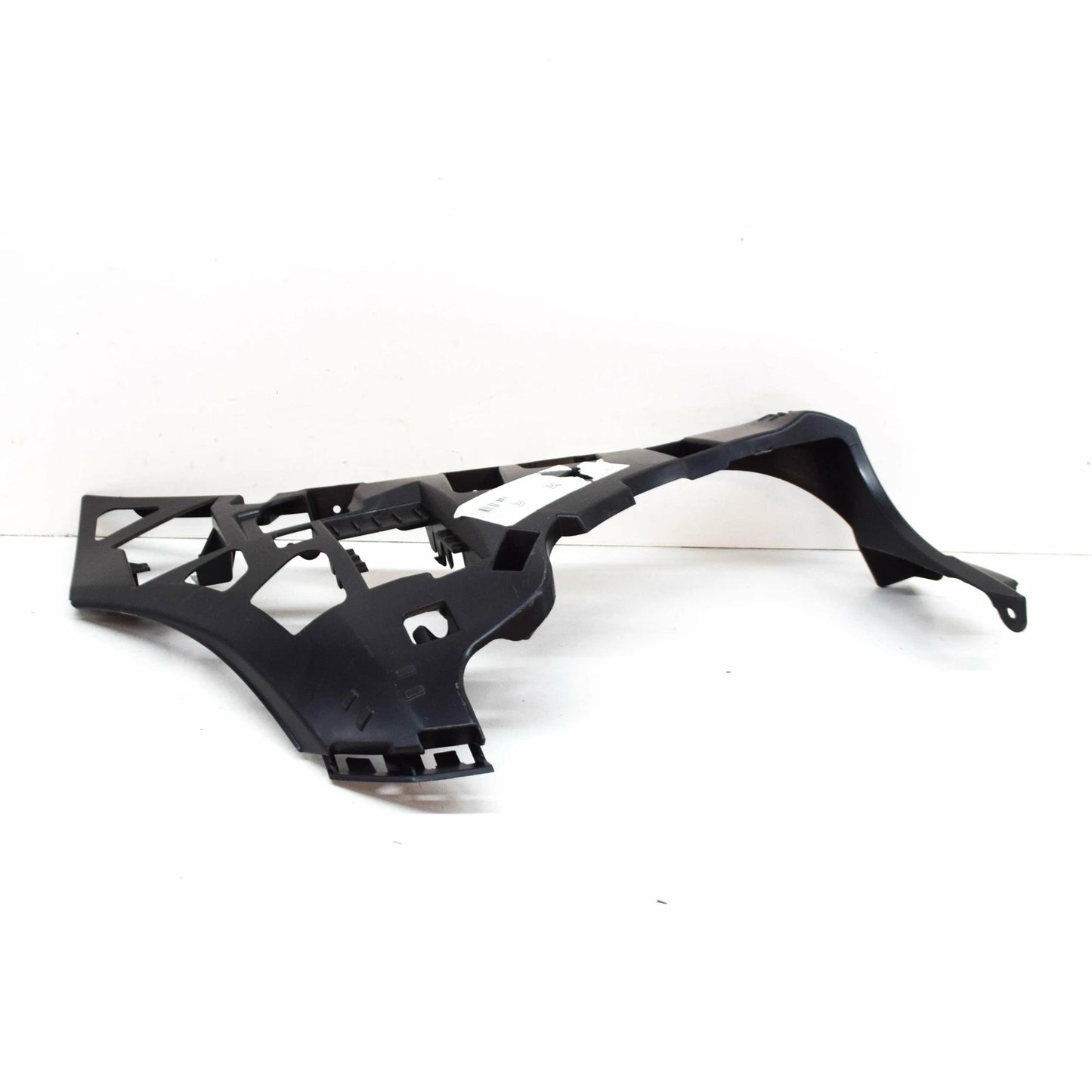 NEW MERCEDES-BENZ S-CLASS W222 FRONT LEFT BUMPER BRACKET A2228852165