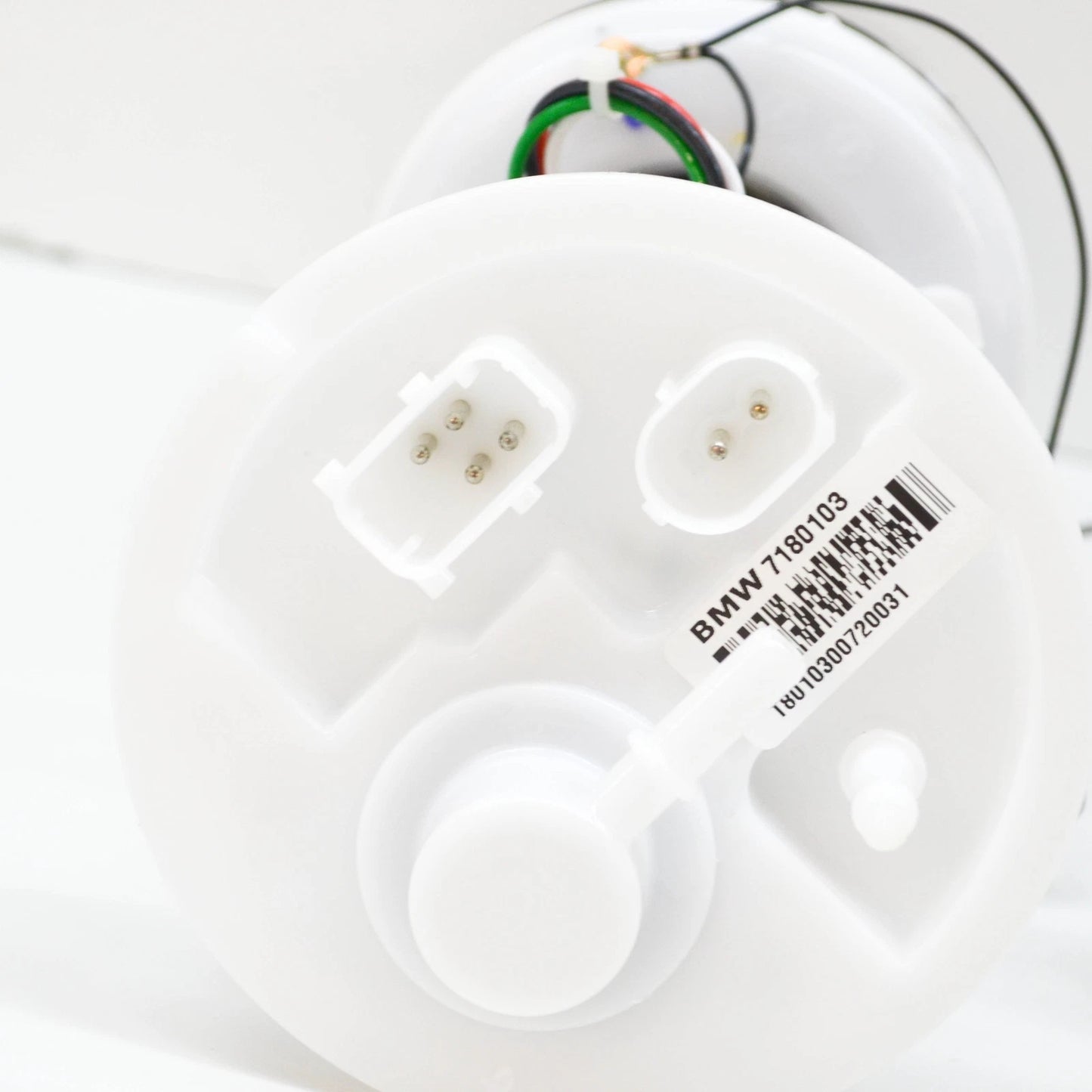 NEW BMW X5 F15 FUEL TANK PUMP 16117212585 7212585 ORIGINAL