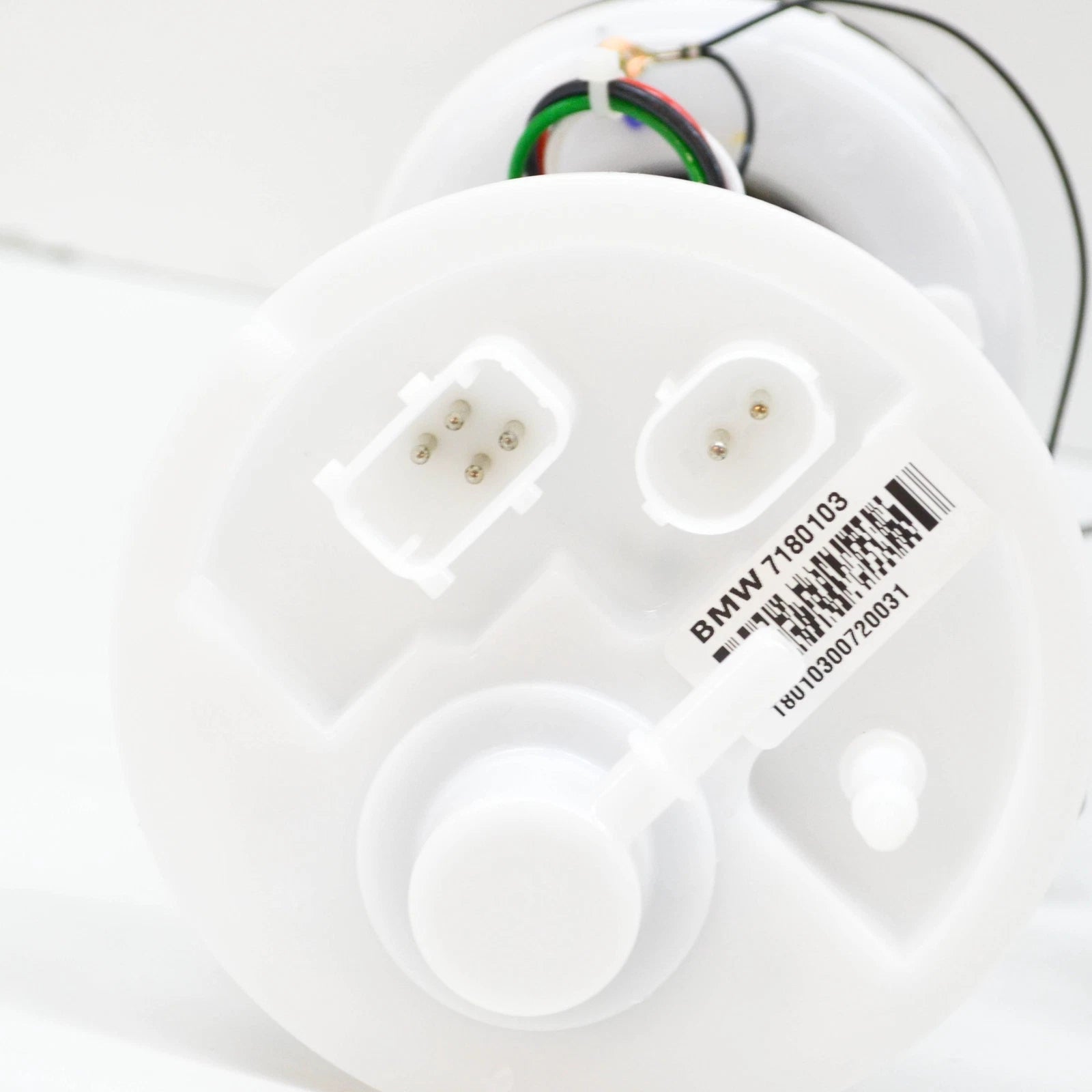 NEW BMW X5 F15 FUEL TANK PUMP 16117212585 7212585 ORIGINAL