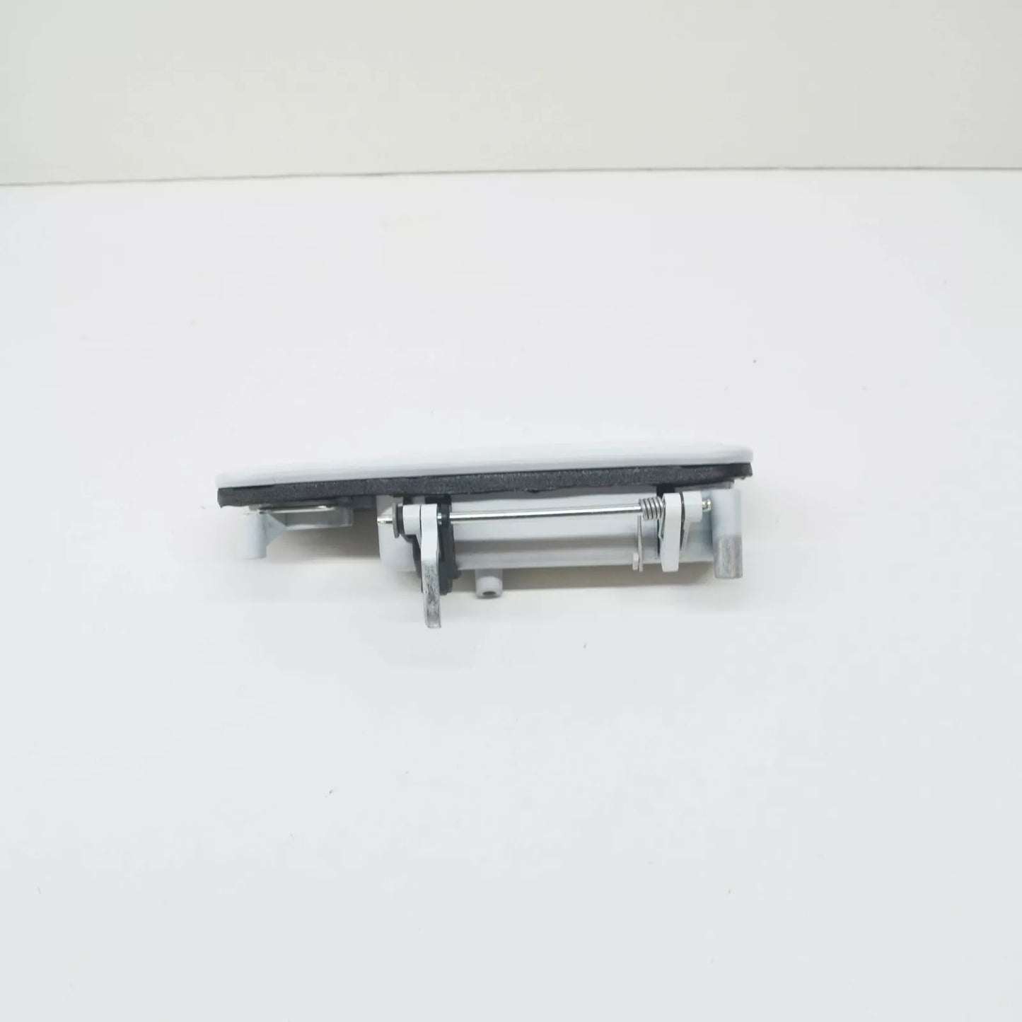 NEW VOLKSWAGEN TRANSPORTER T5 REAR LID PRIMED HANDLE 7H0827561AGRU