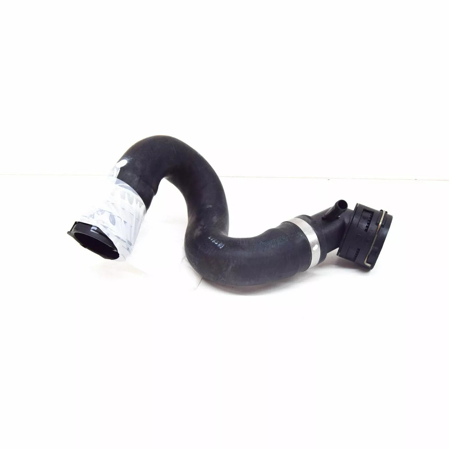 NEW AUDI Q7 4L UPPER RADIATOR COOLANT HOSE 7L8122101D