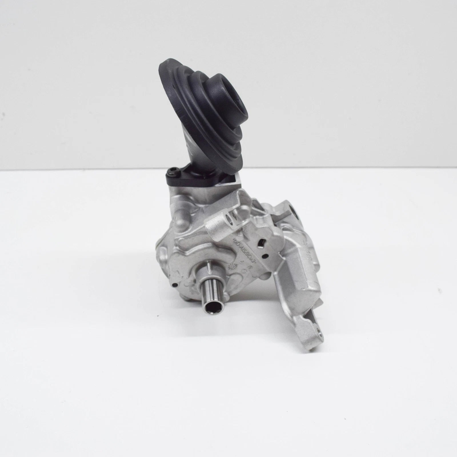 NEW AUDI Q7 4L ENGINE OIL PUMP 06E115105BD