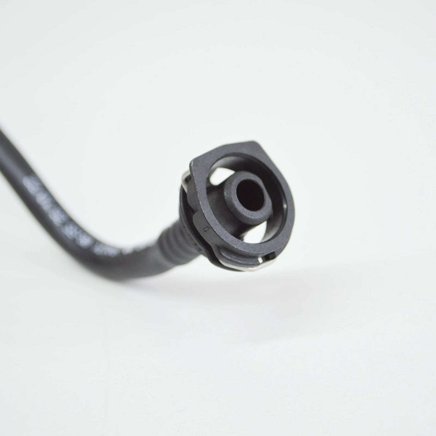 NEW MERCEDES-BENZ VITO W447 COOLANT BREATHER VENT LINE PIPE A4475010125 ORIGINAL