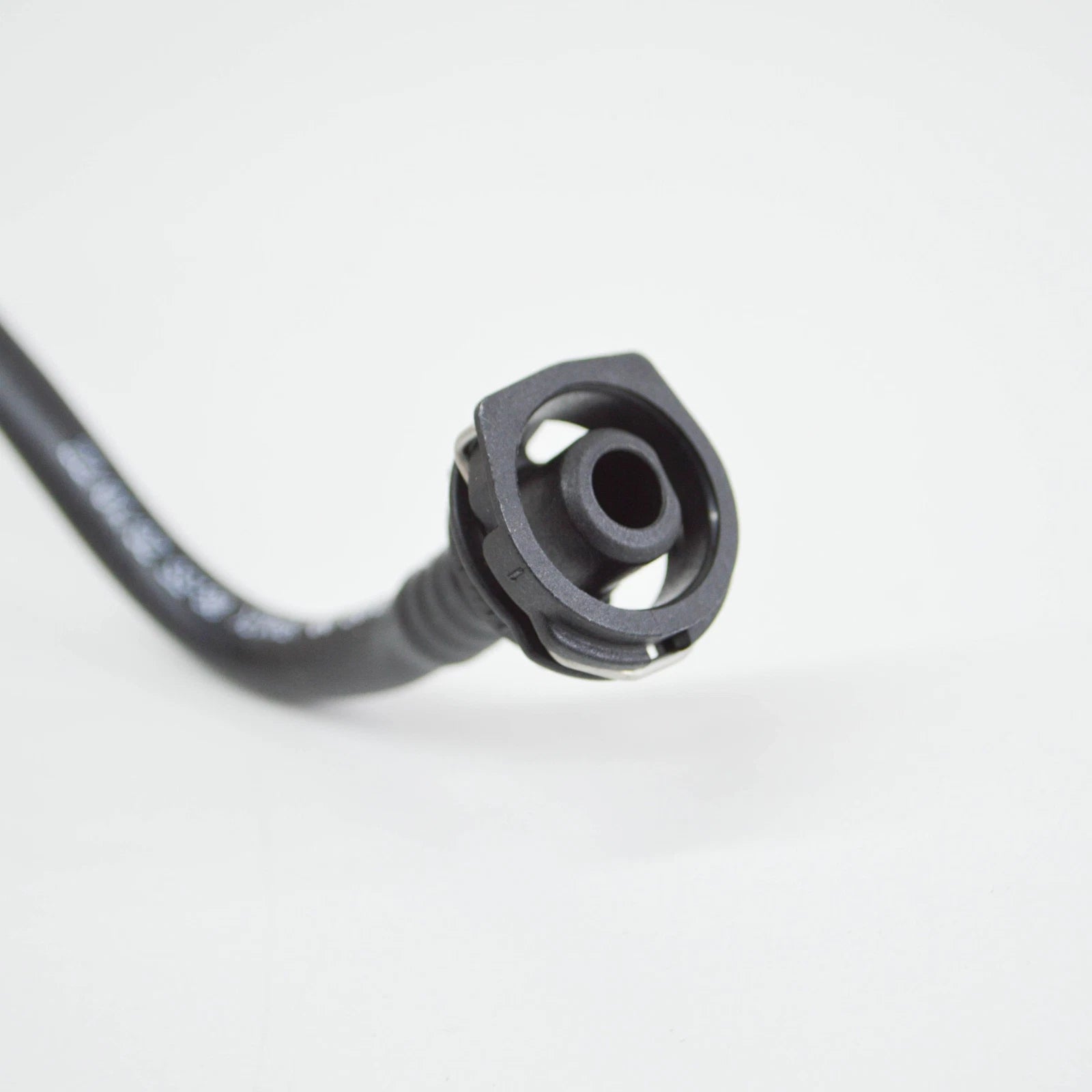 NEW MERCEDES-BENZ VITO W447 COOLANT BREATHER VENT LINE PIPE A4475010125 ORIGINAL