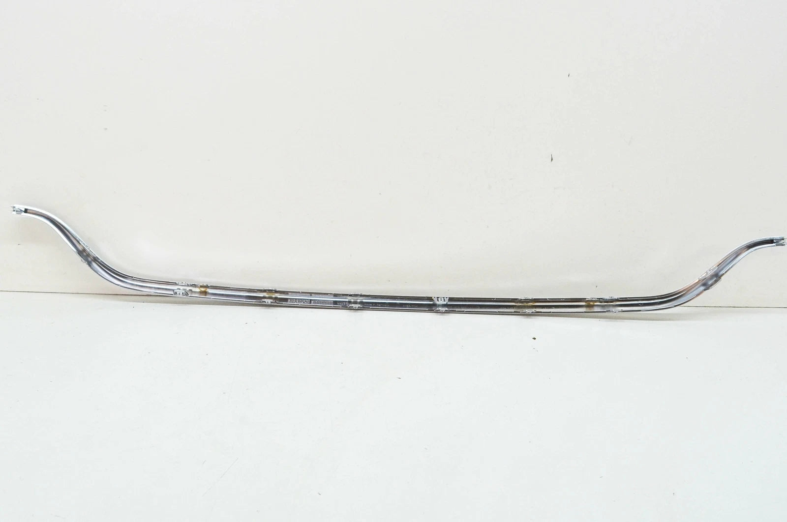 NEW MERCEDES-BENZ E W213 REAR BUMPER CENTER MOLDING TRIM A2138854601 ORIGINAL